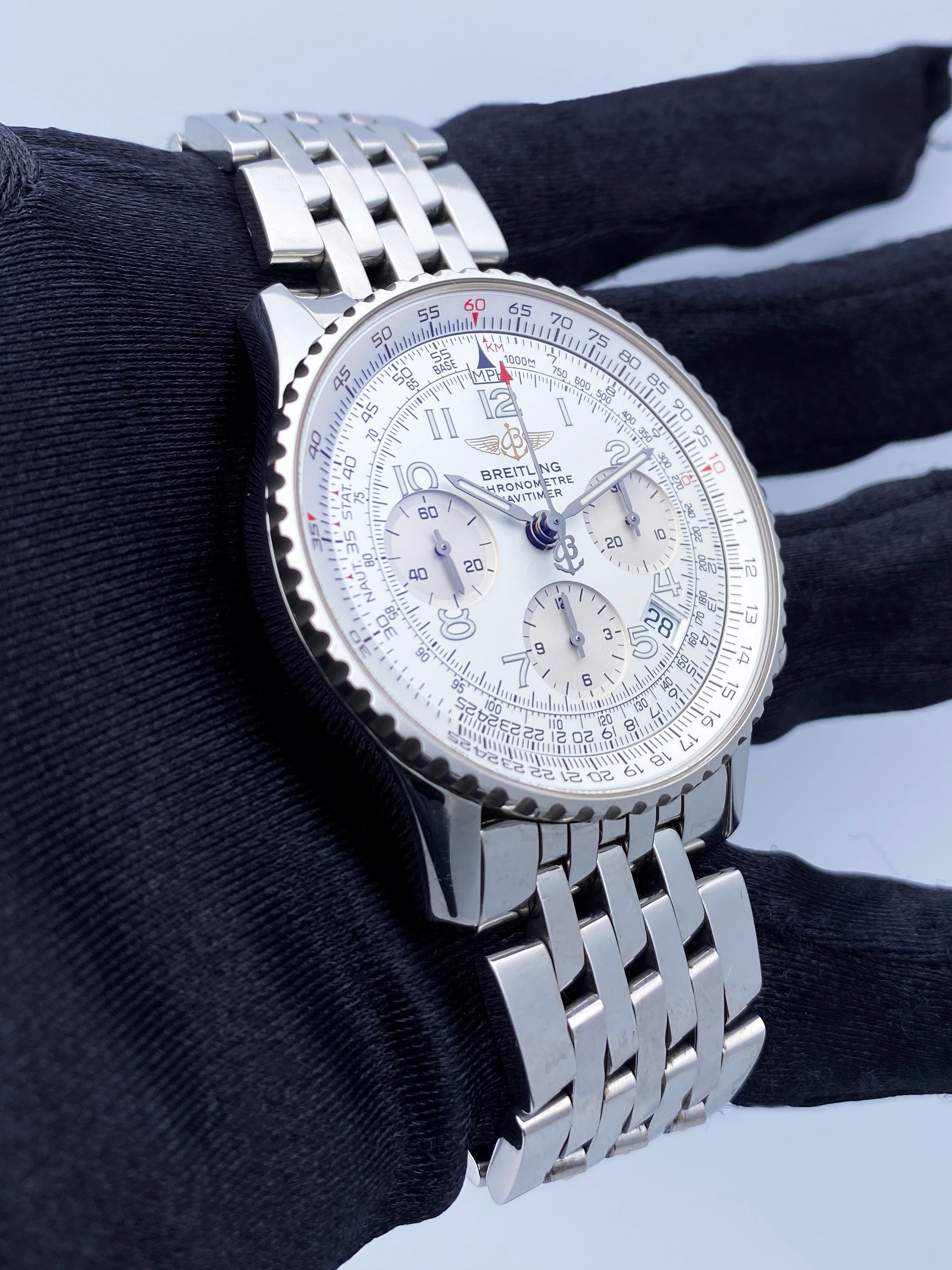Breitling Navitimer A2332212 Stainless Steel Mens Watch Box – Phigora