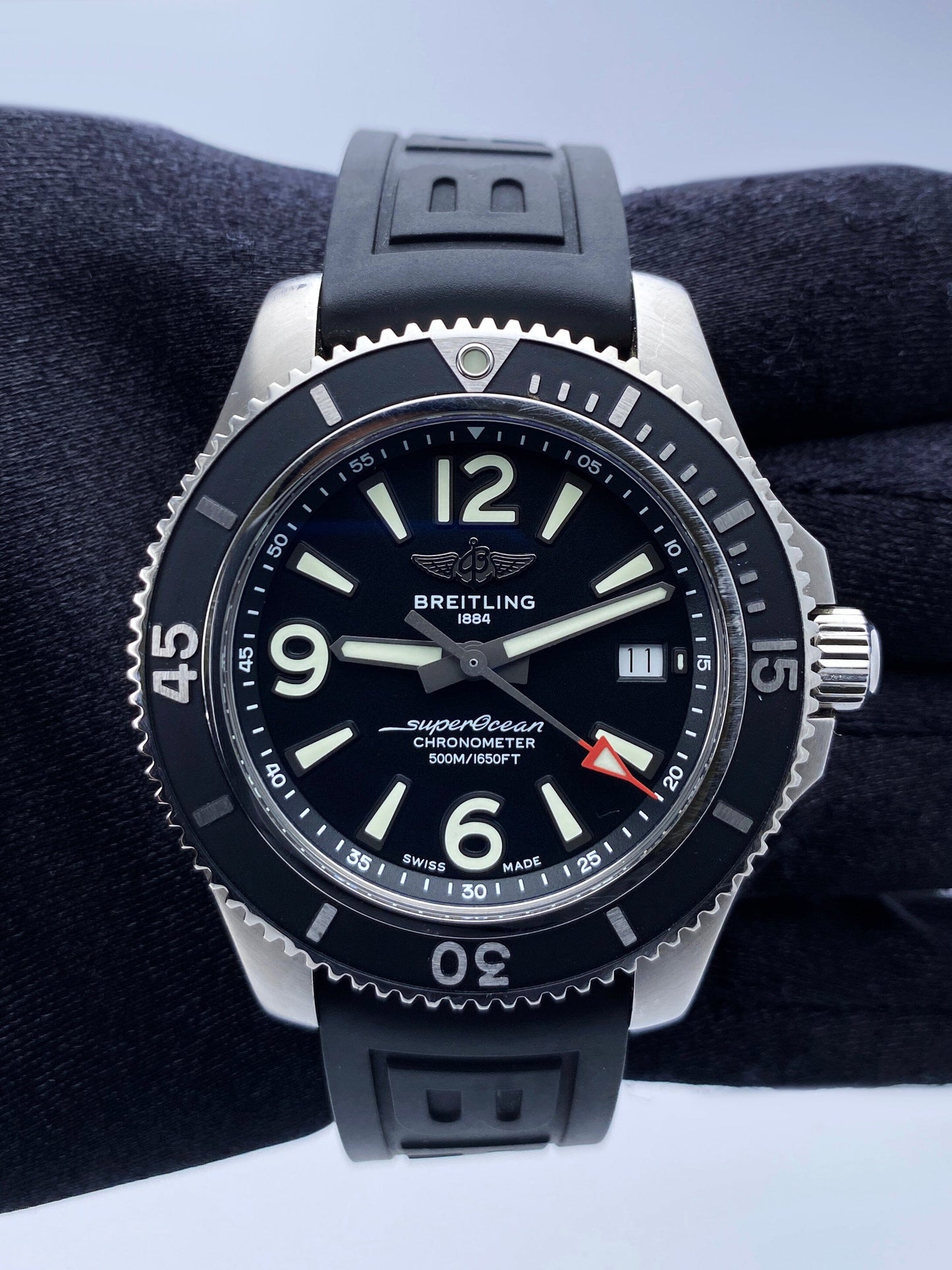 Breitling Superocean Automatic 42 A17366 Black Dial Mens Watch Box Papers - Wristwatch