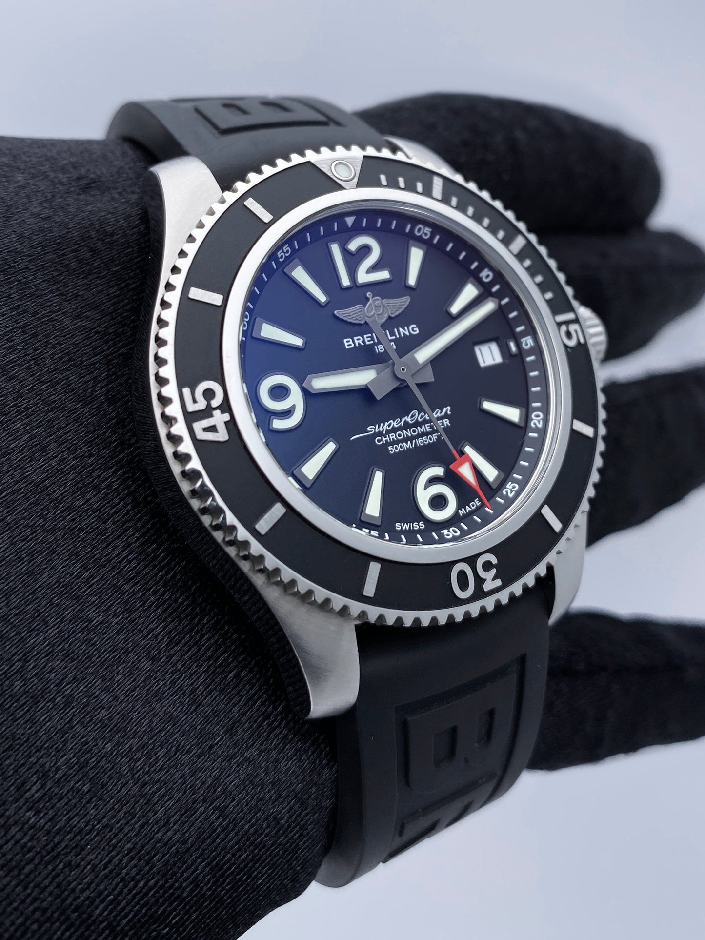 Breitling Superocean Automatic 42 A17366 Black Dial Mens Watch Box Papers - Wristwatch