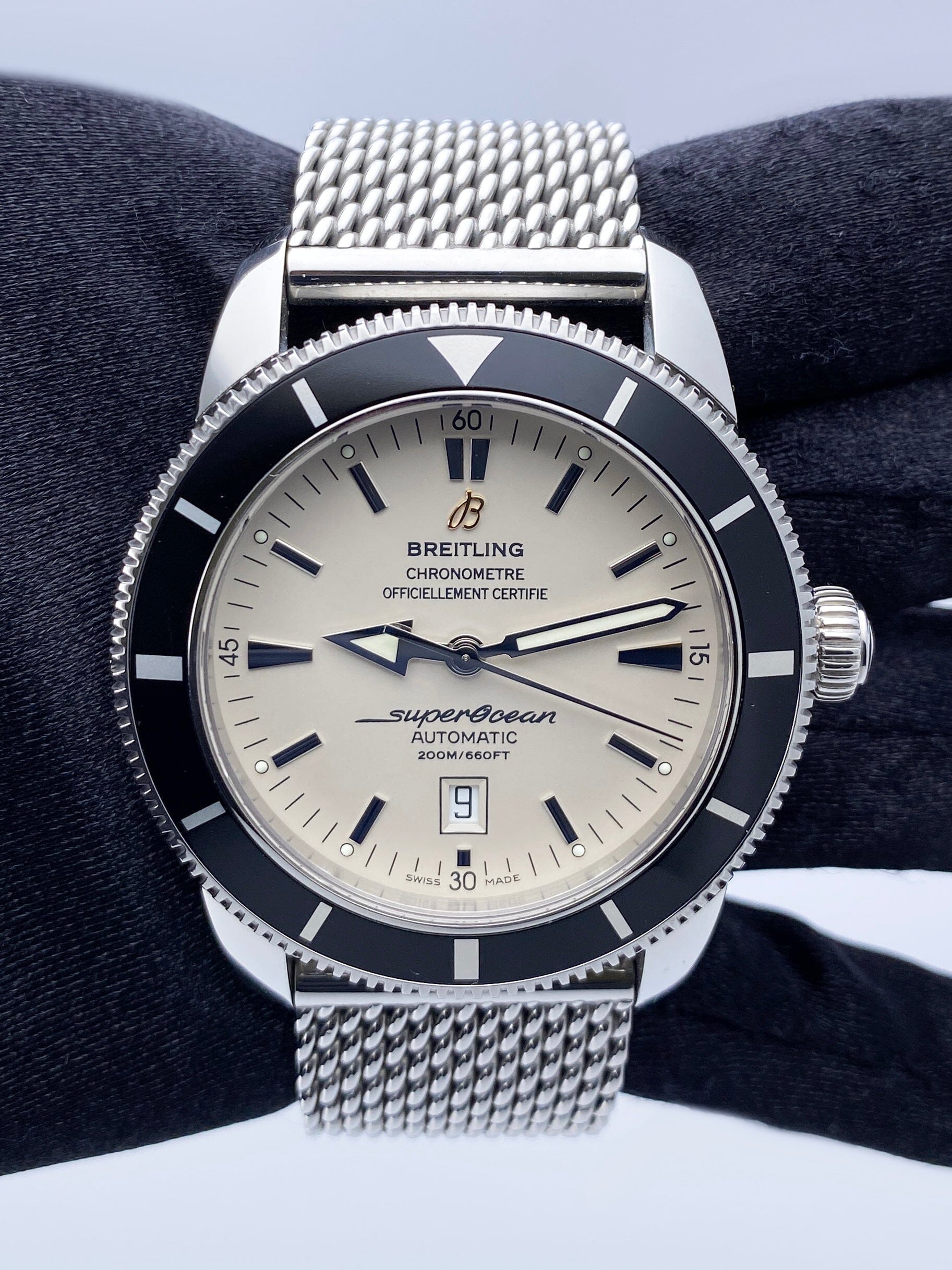 Breitling superocean heritage white dial 2025