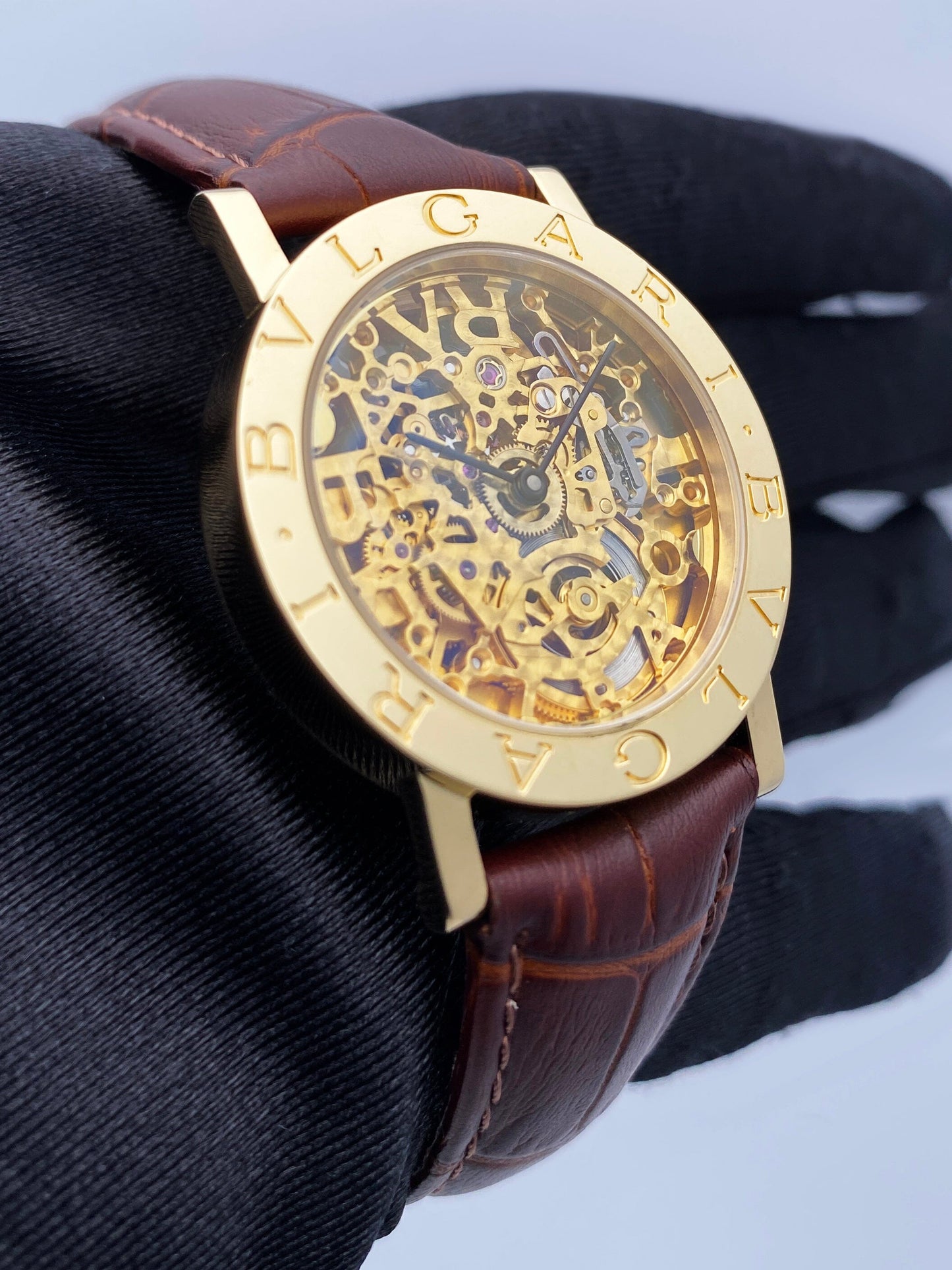 Bvlgari BB.33.GL.SK.P Skeleton 18K Yellow Gold Ladies Watch - Wristwatch