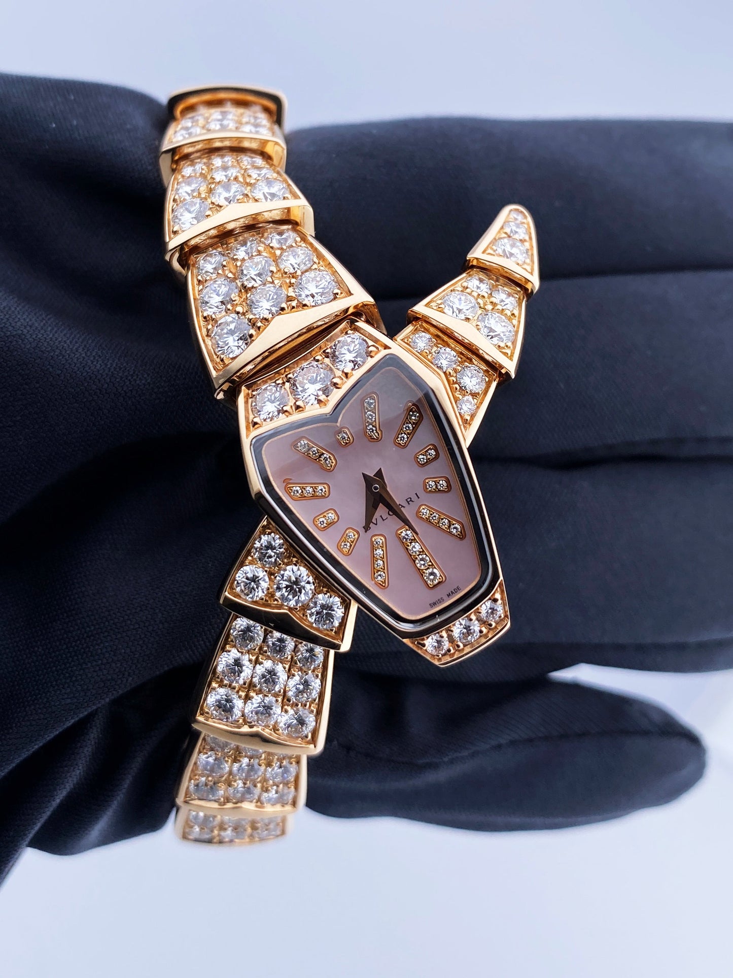 Bvlgari Serpenti MOP Diamond 18K Rose Gold Ladies Watch Box Papers - Virtual