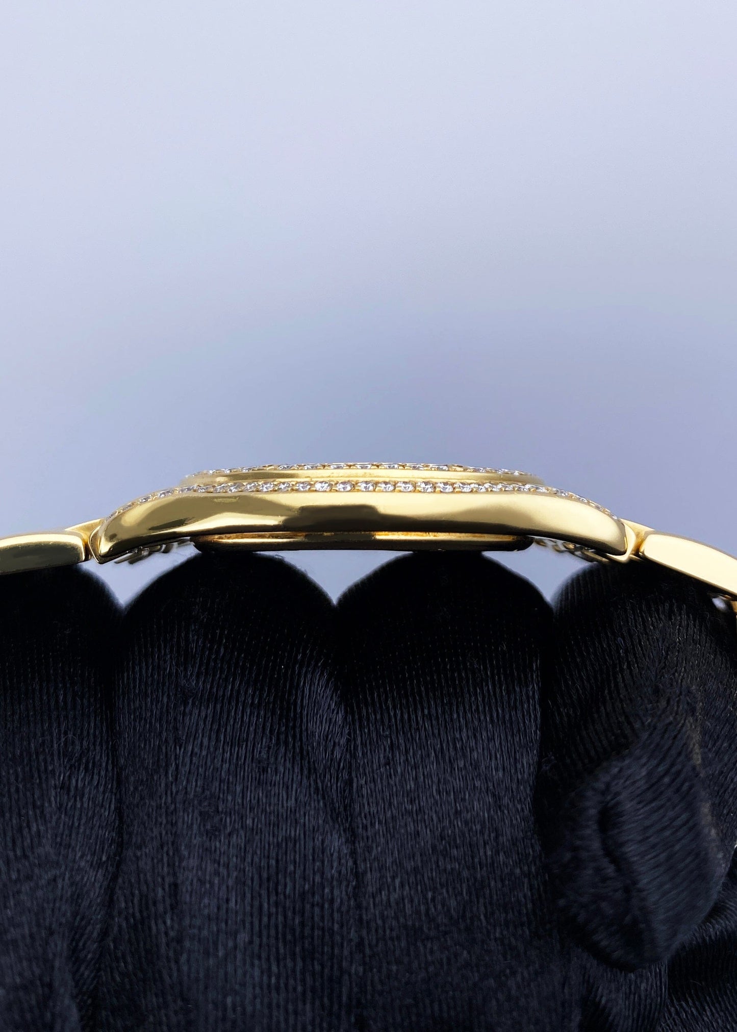 Cartier Cougar WF8006B9 Diamond 18K Yellow Gold Watch - Wristwatch
