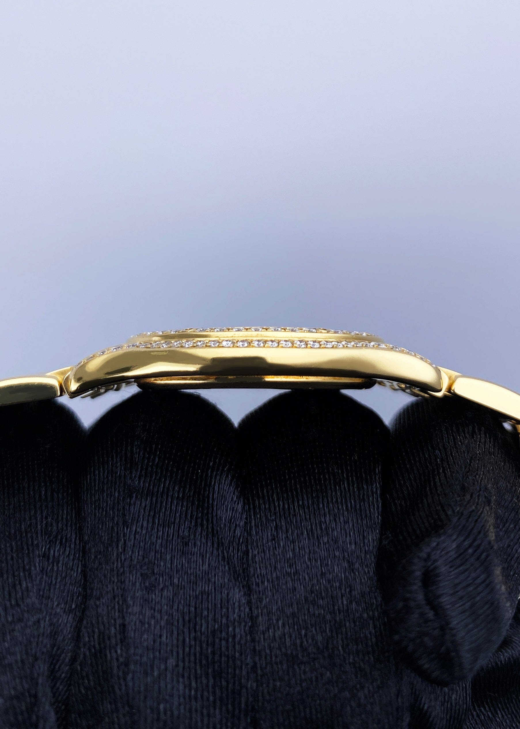 Cartier Cougar WF8006B9 Diamond 18K Yellow Gold Watch - Wristwatch