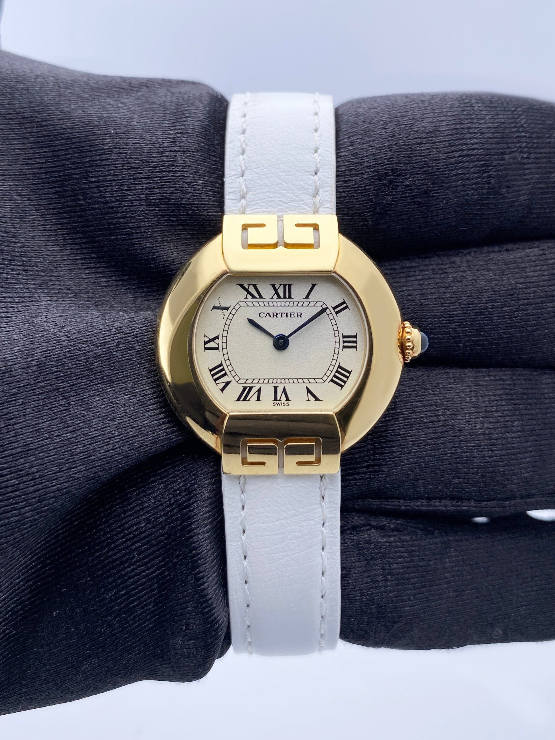 Cartier Ellipse W1513656 Art Deco 18K Yellow Gold Ladies Watch - Watches