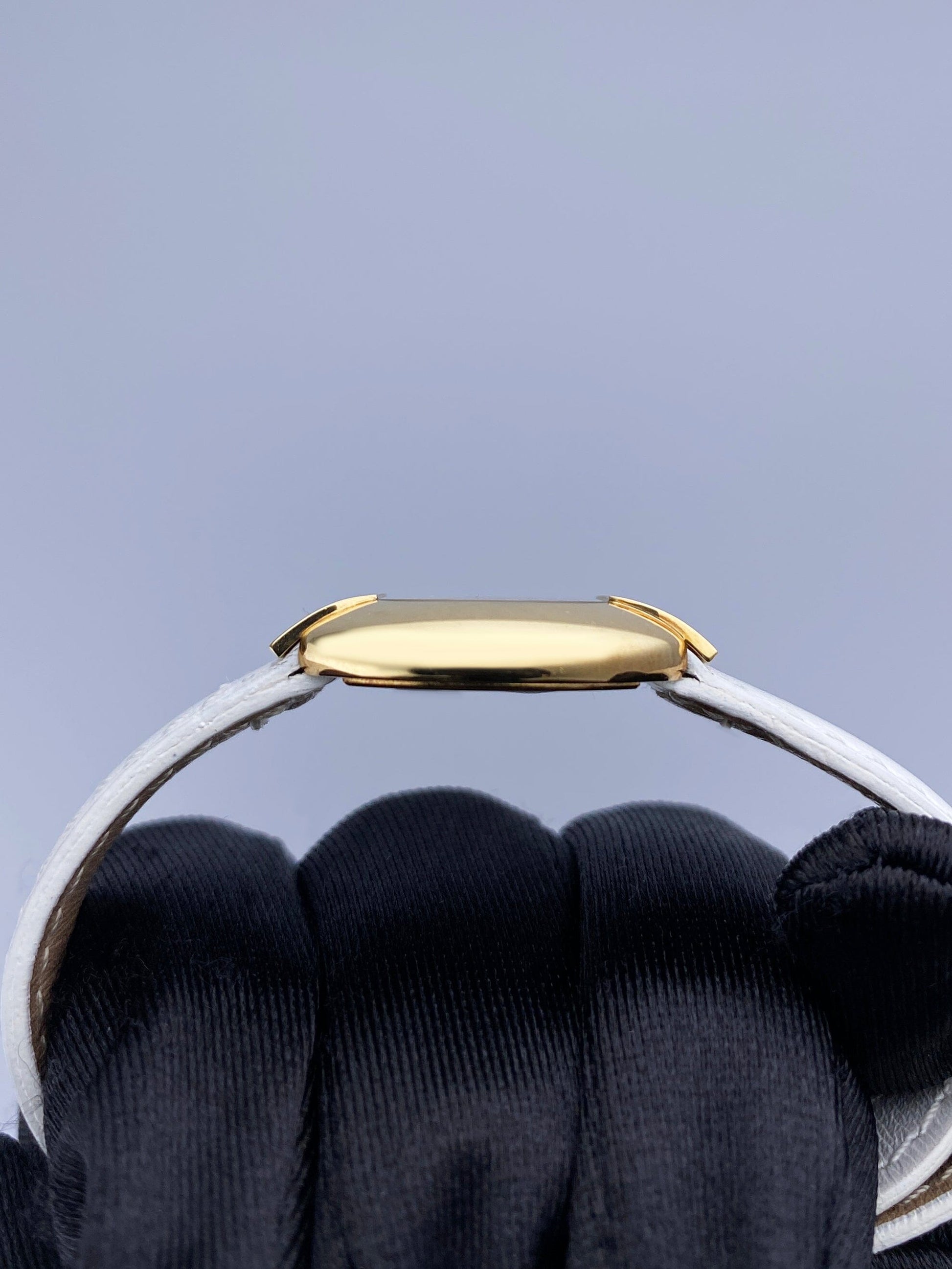 Cartier Ellipse W1513656 Art Deco 18K Yellow Gold Ladies Watch - Watches