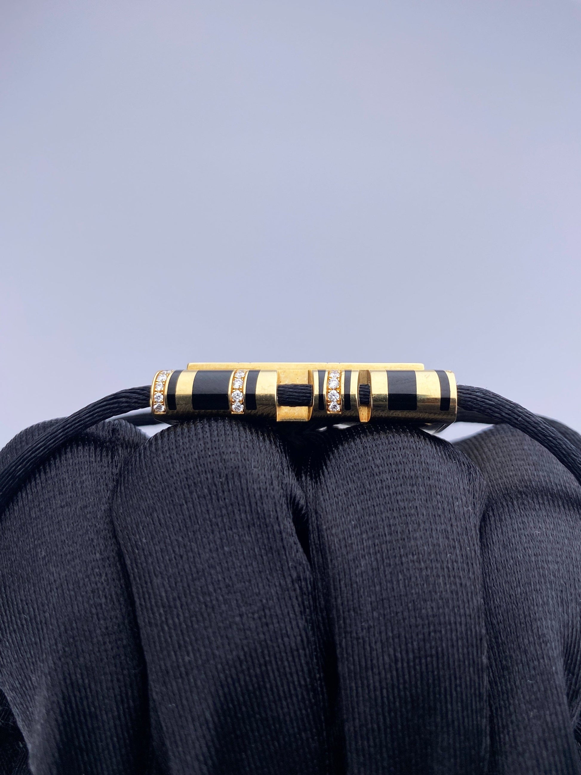 Cartier LIBRE FÉLINE WJ302771 Diamond Yellow Gold Enamel Necklace Watch