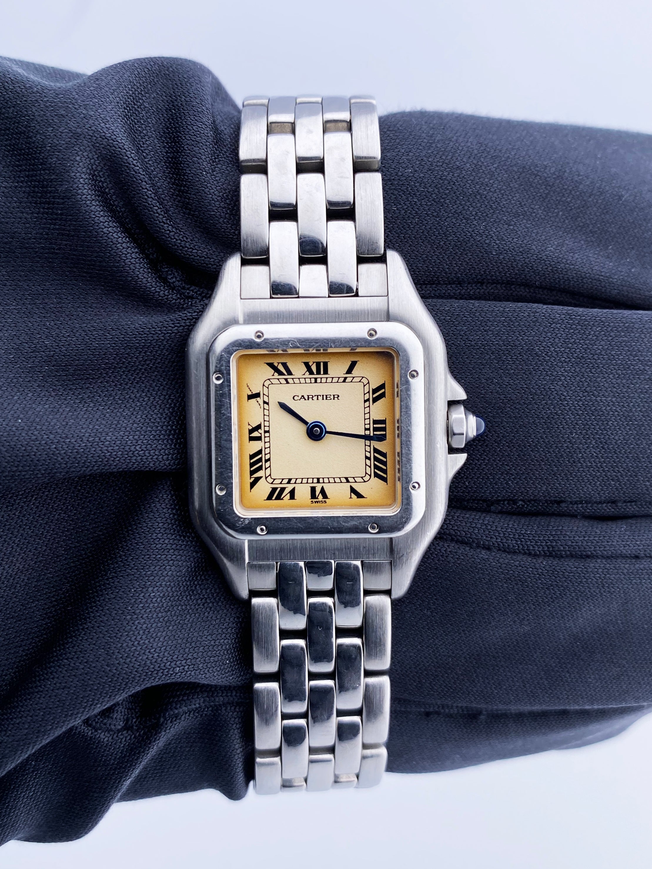 レゴムゴムの実さん専用 Cartier Panthère 1320 Cartier Panthere 1320 Vintage Ladies Watch – Phigora