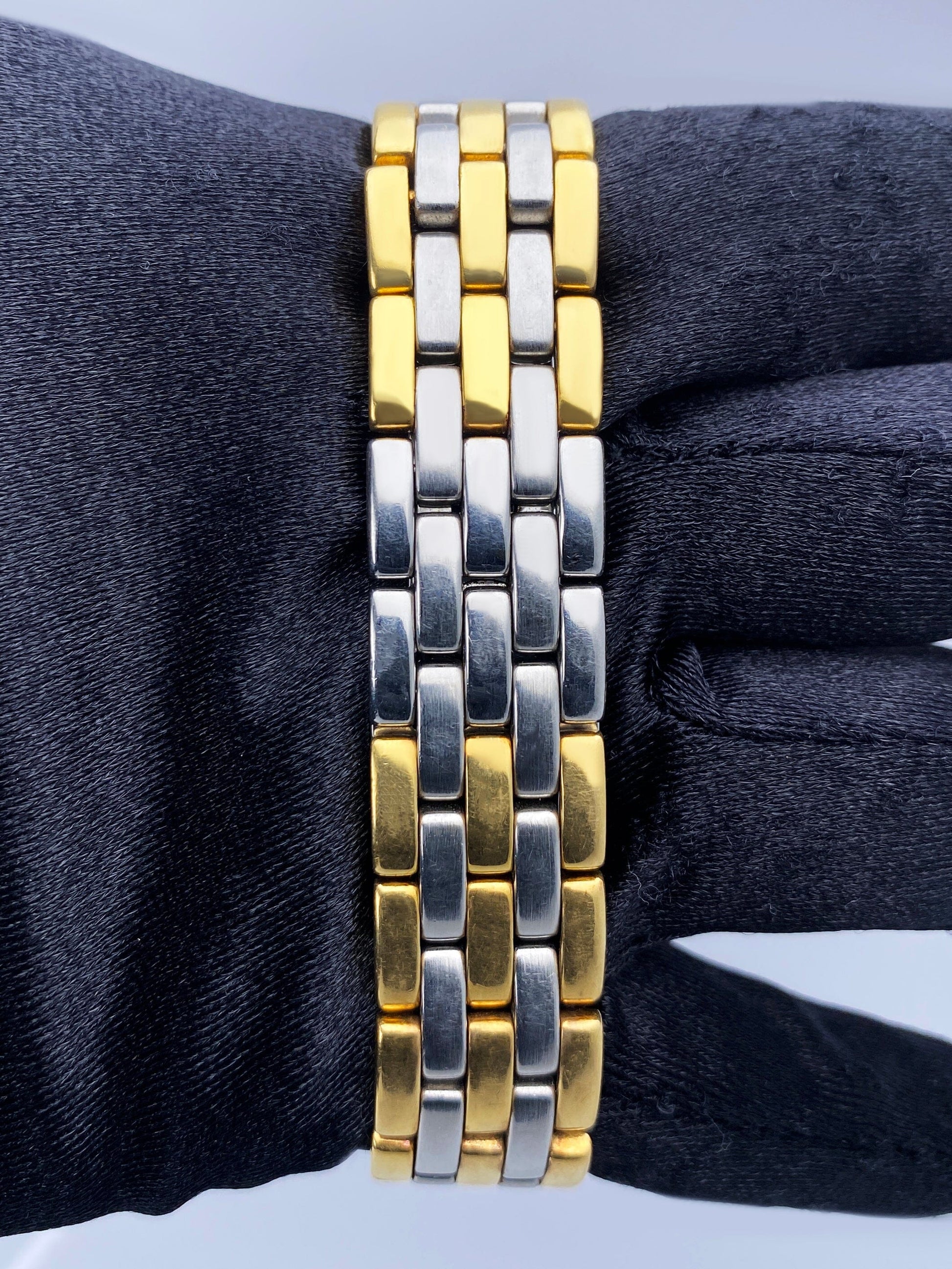 Cartier Panthere 187949 Three Row Midsize Watch - Virtual