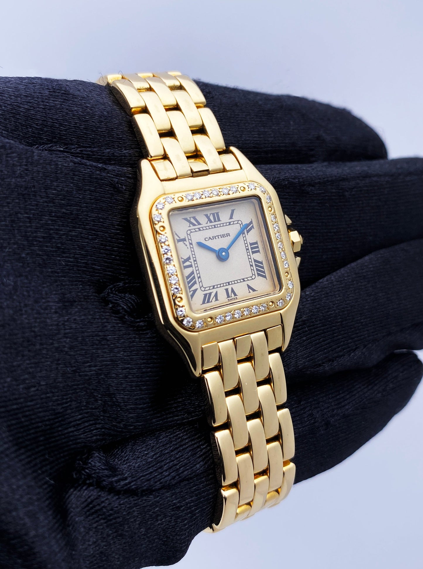 Cartier Panthere 18K Yellow Gold Diamonds Ladies Watch