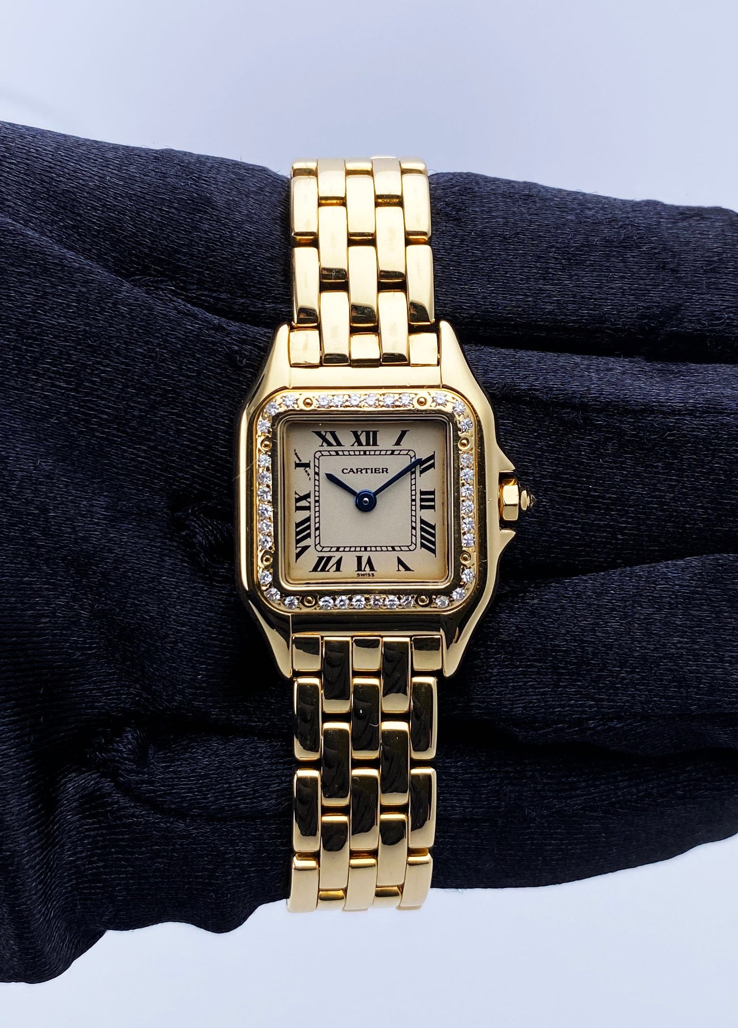Cartier Panthere 18K Yellow Gold Diamonds Ladies Watch