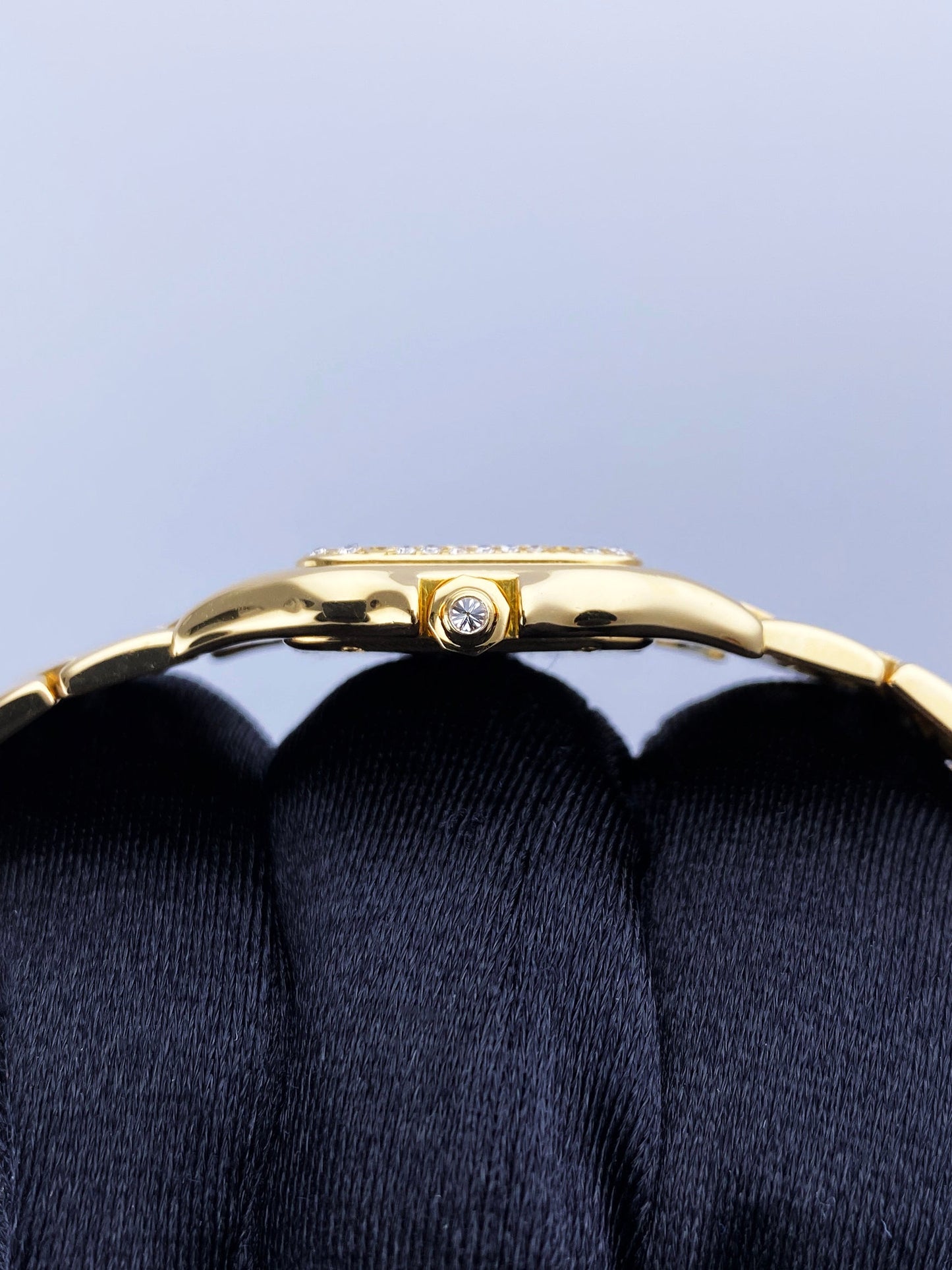 Cartier Panthere 18K Yellow Gold Diamonds Ladies Watch