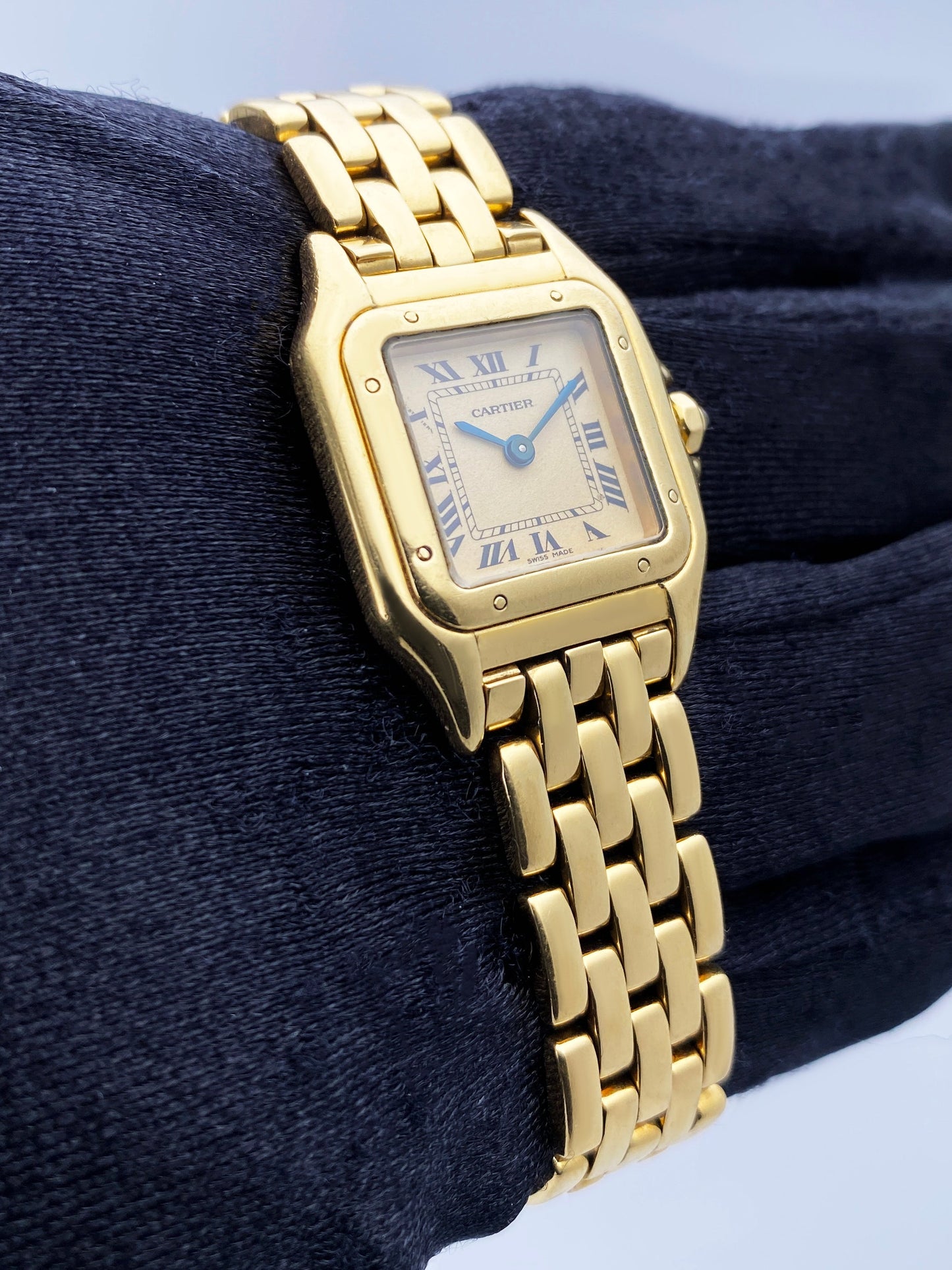 Cartier Panthere 18K Yellow Gold Ladies Watch - Virtual
