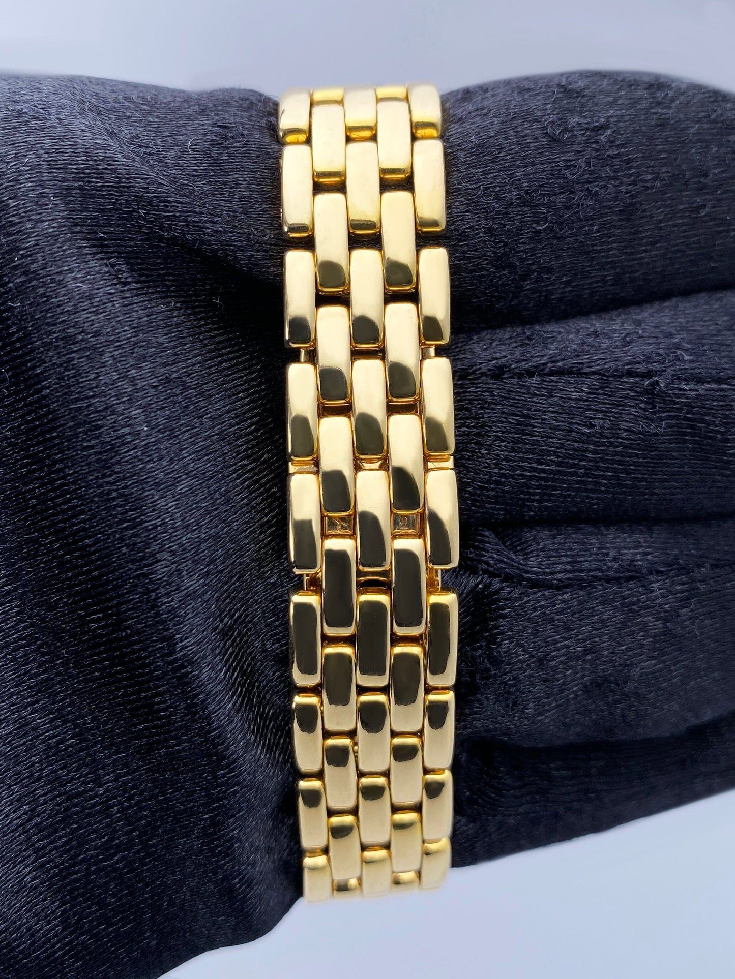 Cartier Panthere 8691 MOP Diamond Dial Ladies Watch - Watches