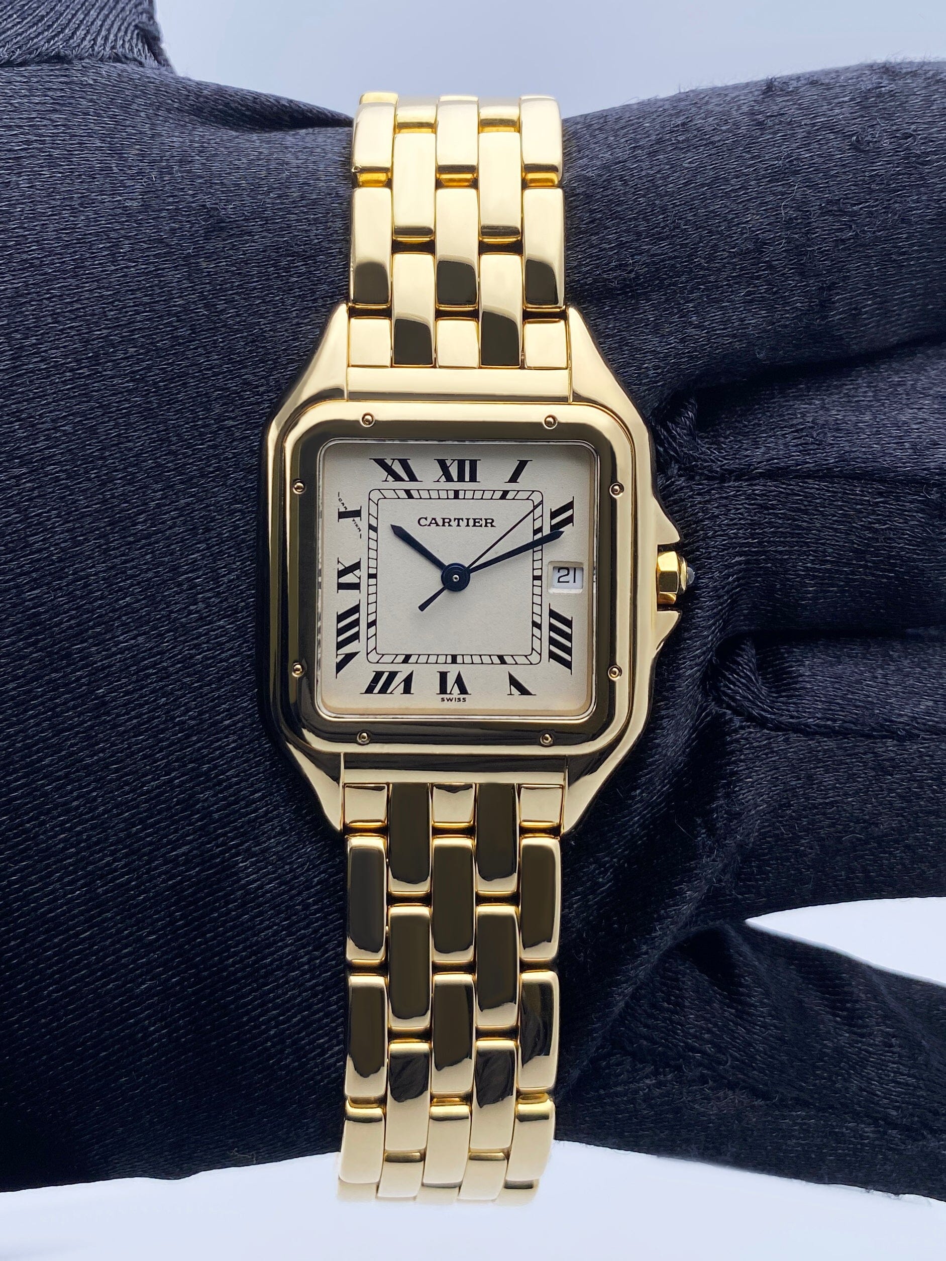 Cartier Panthere 887968 18K Yellow Gold Mens Watch Box Papers - Virtual