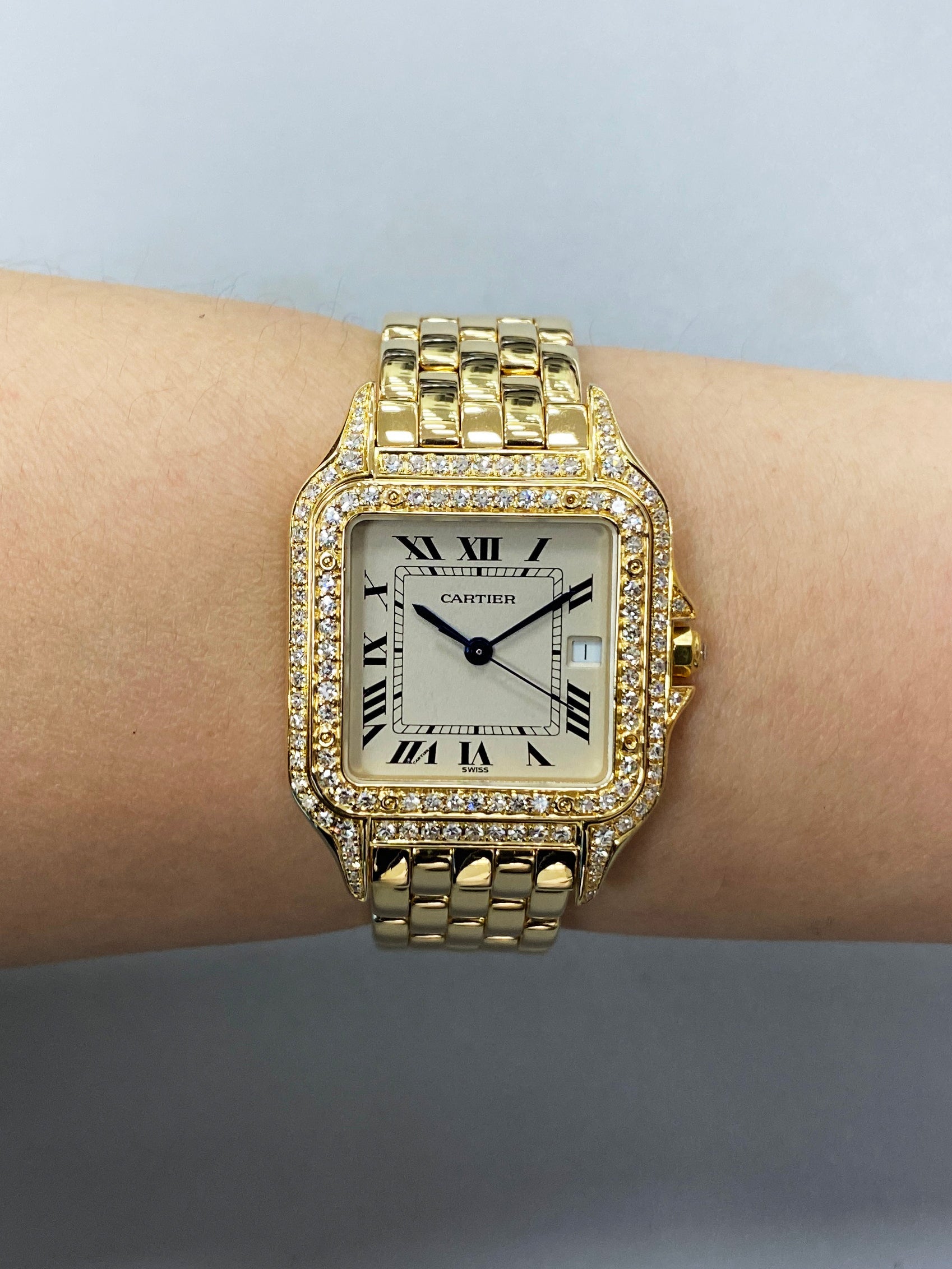 Cartier Panthere Large Size Diamond 18K Yellow Gold - Wristwatch