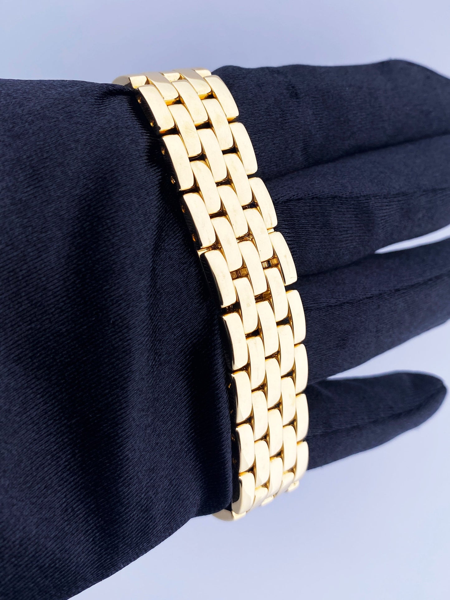 Cartier Panthere Large Size Diamond 18K Yellow Gold - Wristwatch