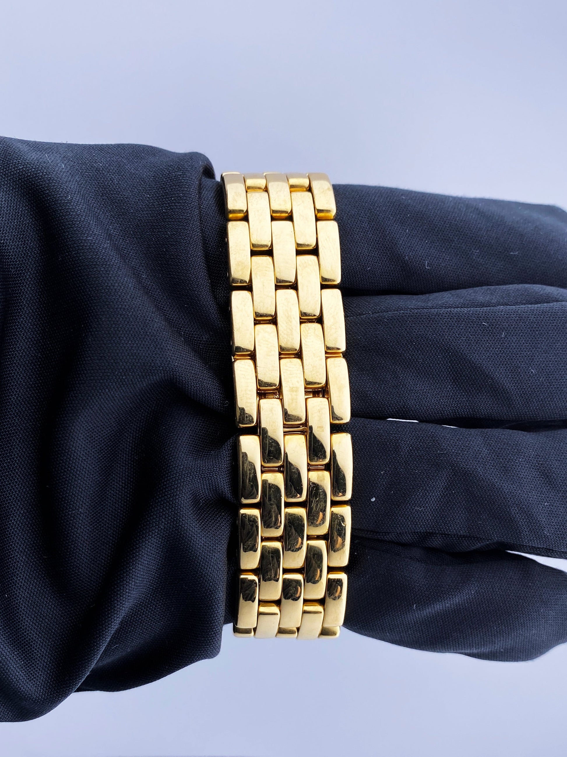 Cartier Panthere Jumbo 18K Yellow Gold Mens Watch