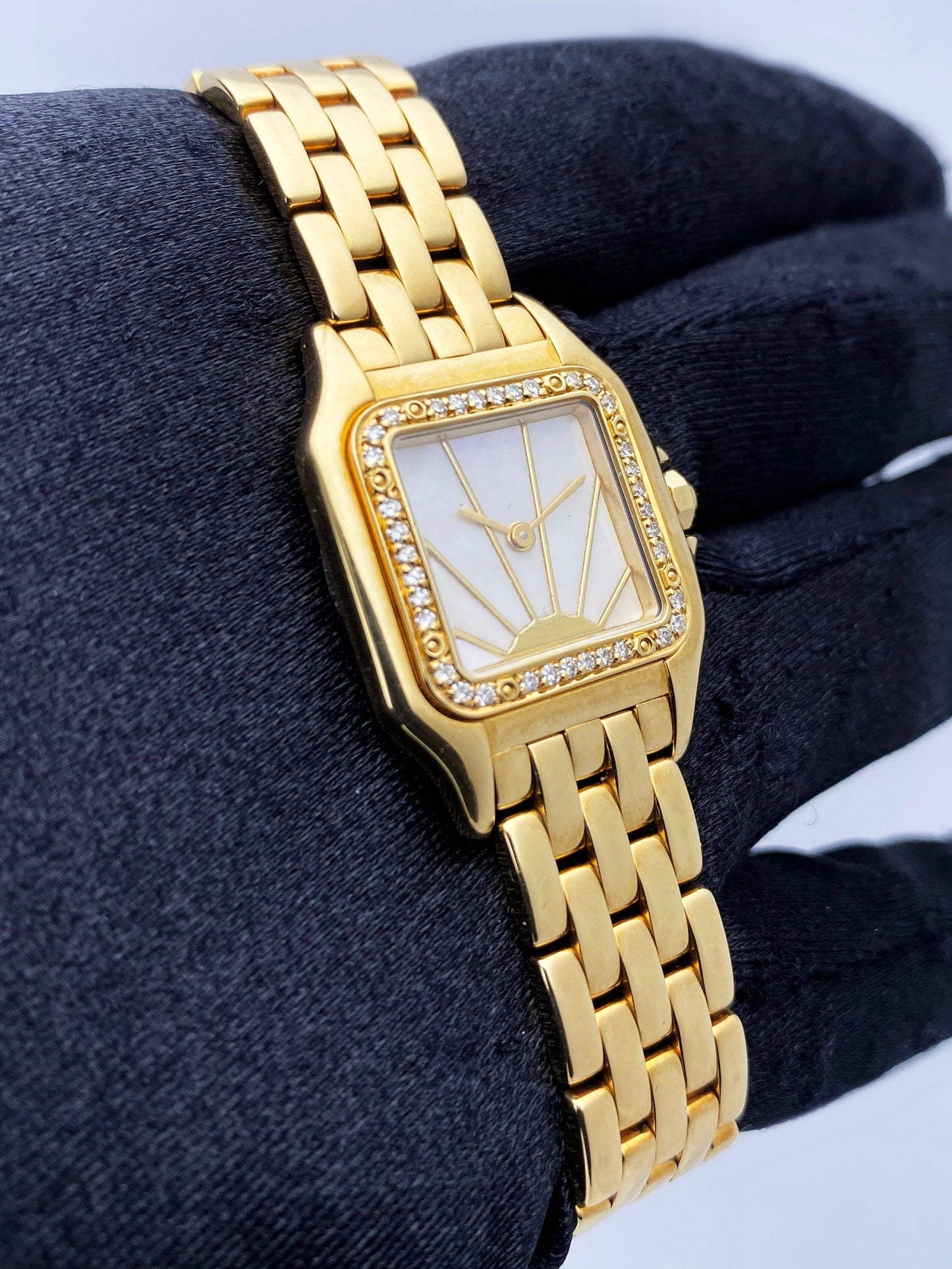 Cartier Panthere MOP Diamond Dial Ladies Watch - Wristwatch
