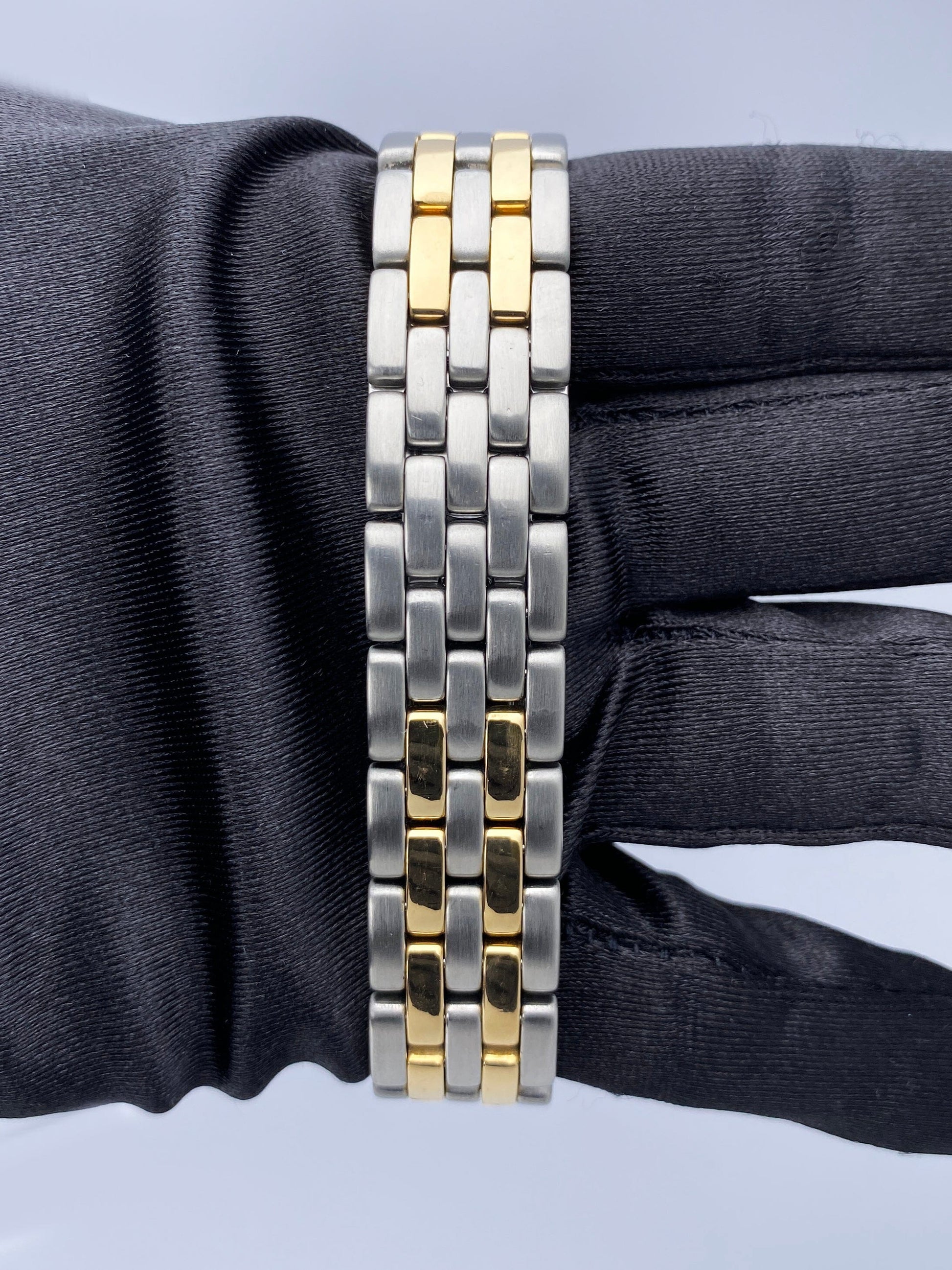 Cartier Panthere Two Row Midsize Ladies Watch - Wristwatch