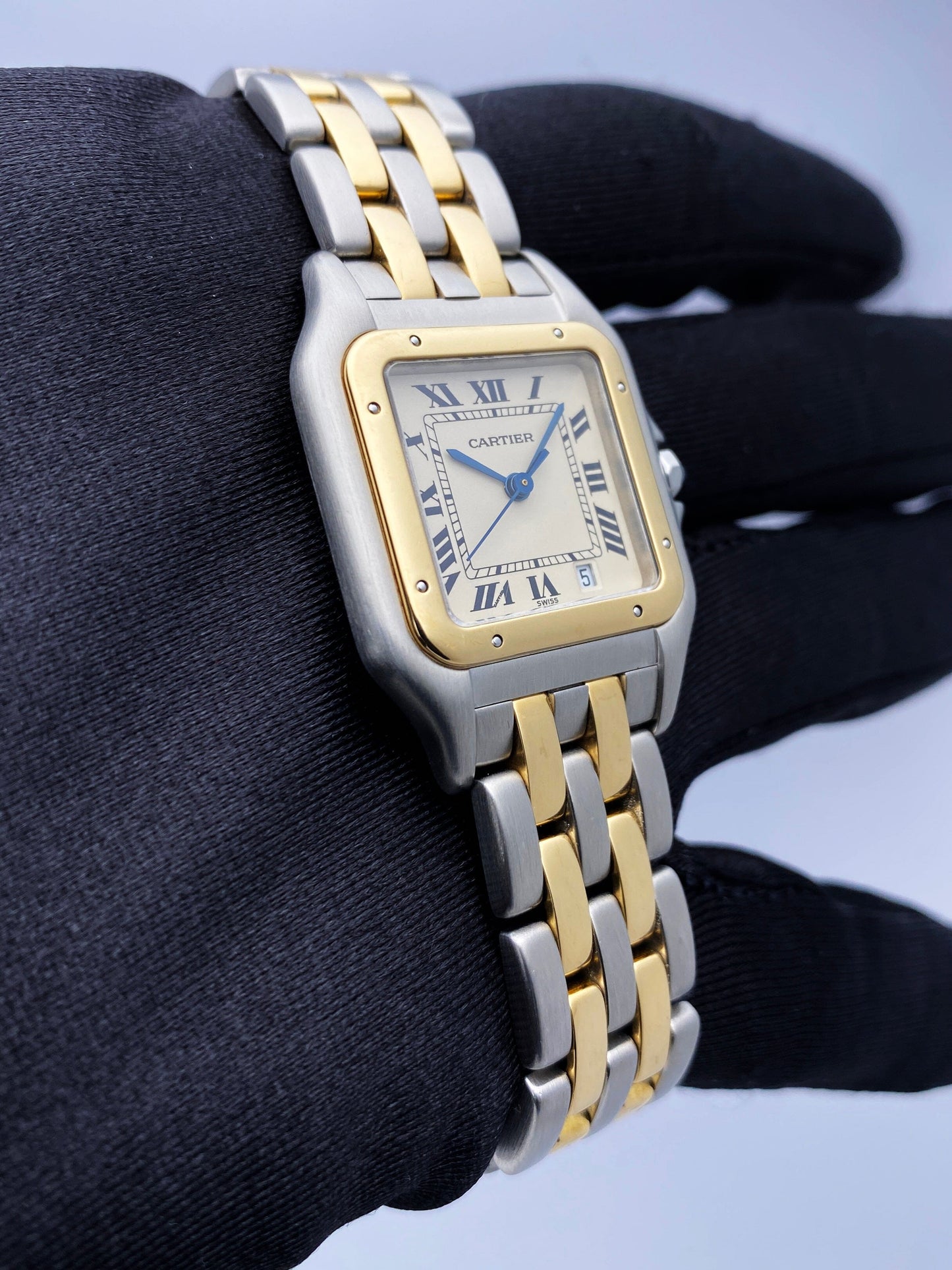Cartier Panthere Two Row Midsize Ladies Watch - Wristwatch