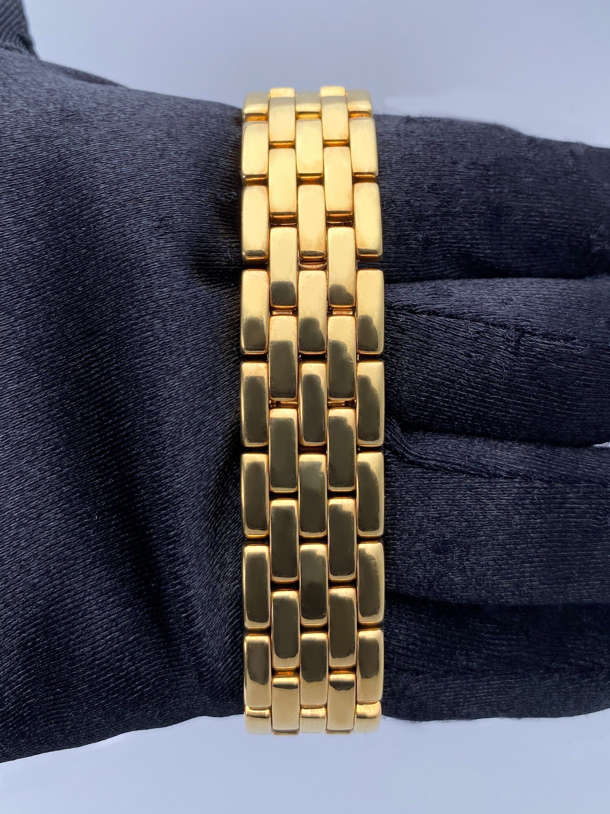 Cartier Panthere W25014B9 18K Yellow Gold Mens Watch