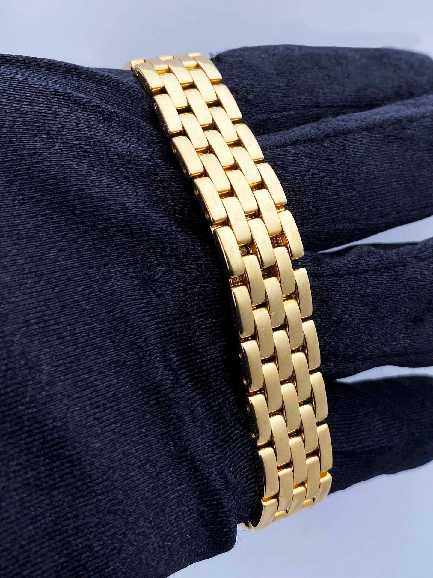 Cartier Panthere W25022B9 18K Yellow Gold Ladies Watch Box Papers