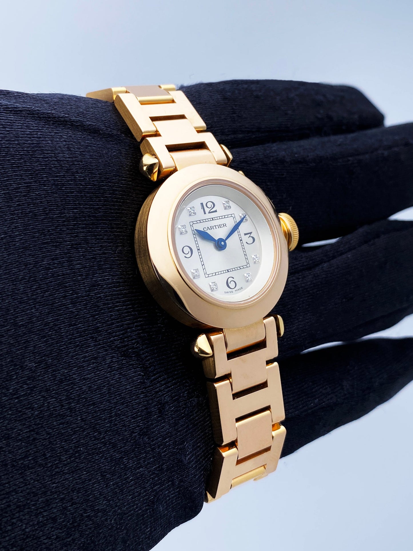 Cartier Pasha WJ124016 Diamond 18K Rose Gold Ladies Watch Box Papers - Wristwatch