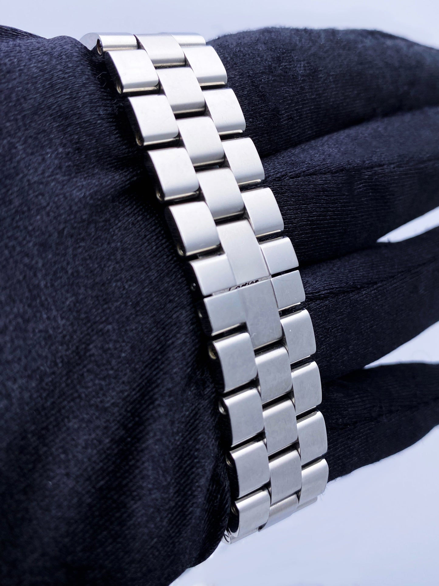 Cartier Roadster W62017V3 Pink Dial Steel Ladies Watch