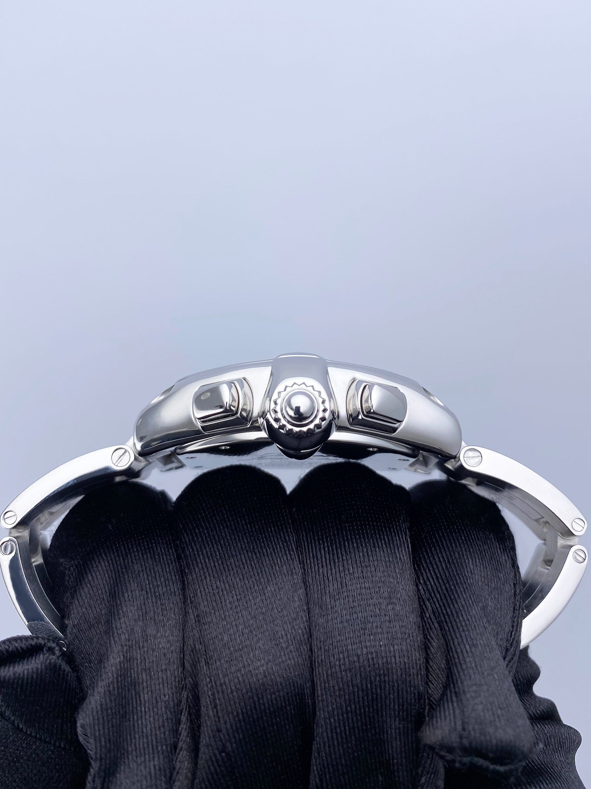 Cartier Roadster W62020X6 Black Dial Mens Watch