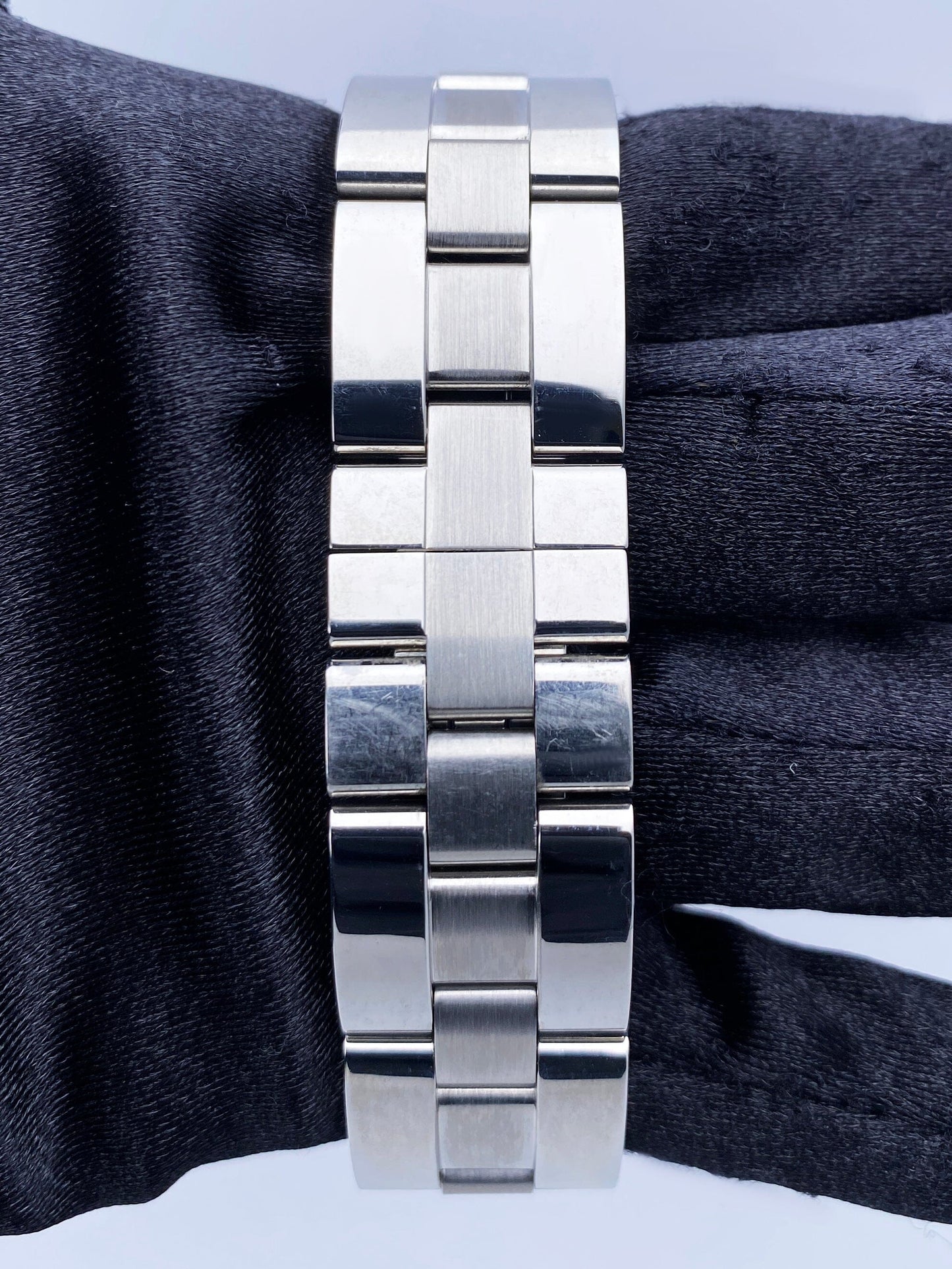 Cartier Roadster W62025V3 Blue Enamel Dial Steel Mens Watch - Virtual