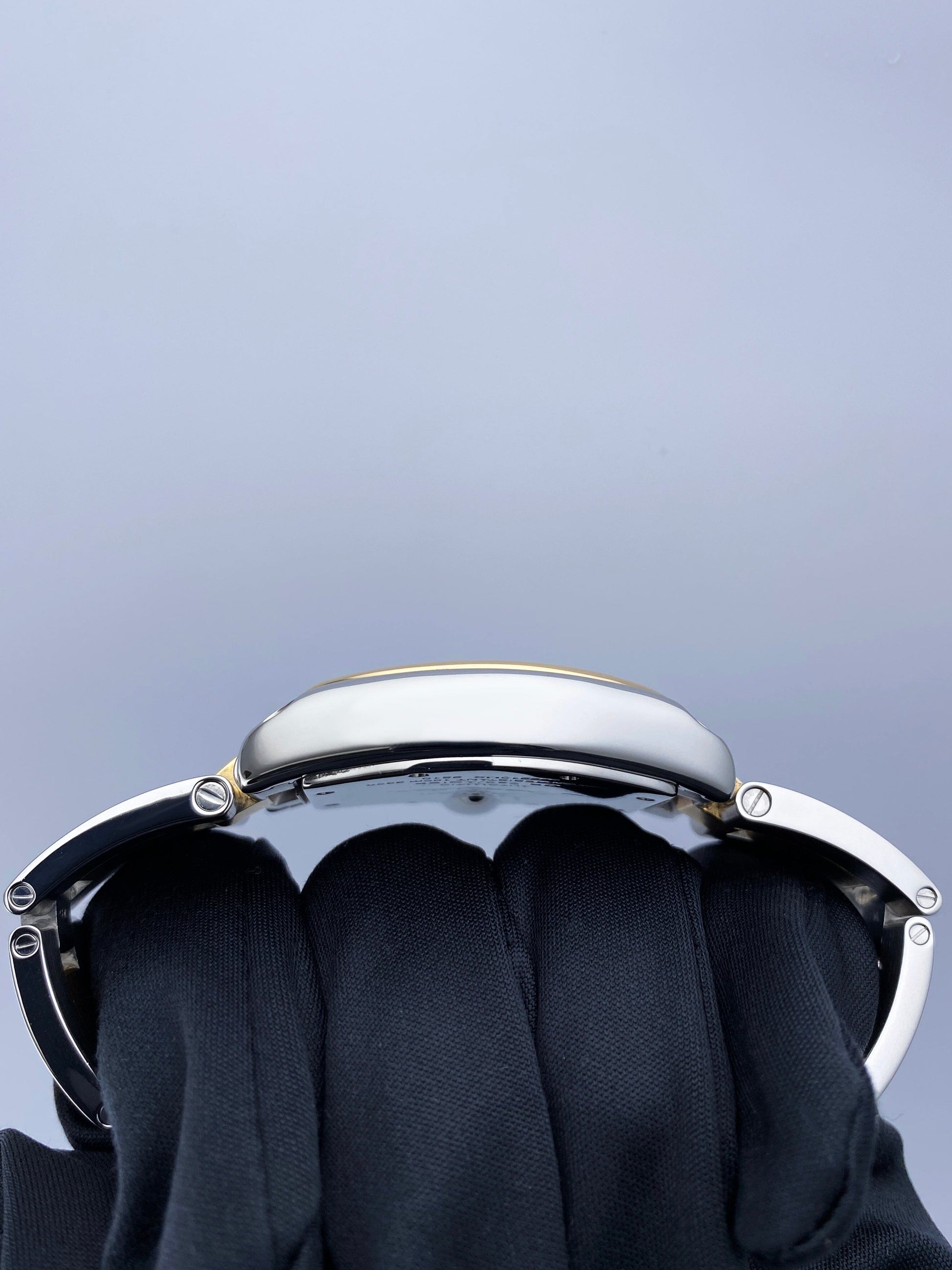 Cartier Roadster W62031Y4 Silver Dial Mens Watch