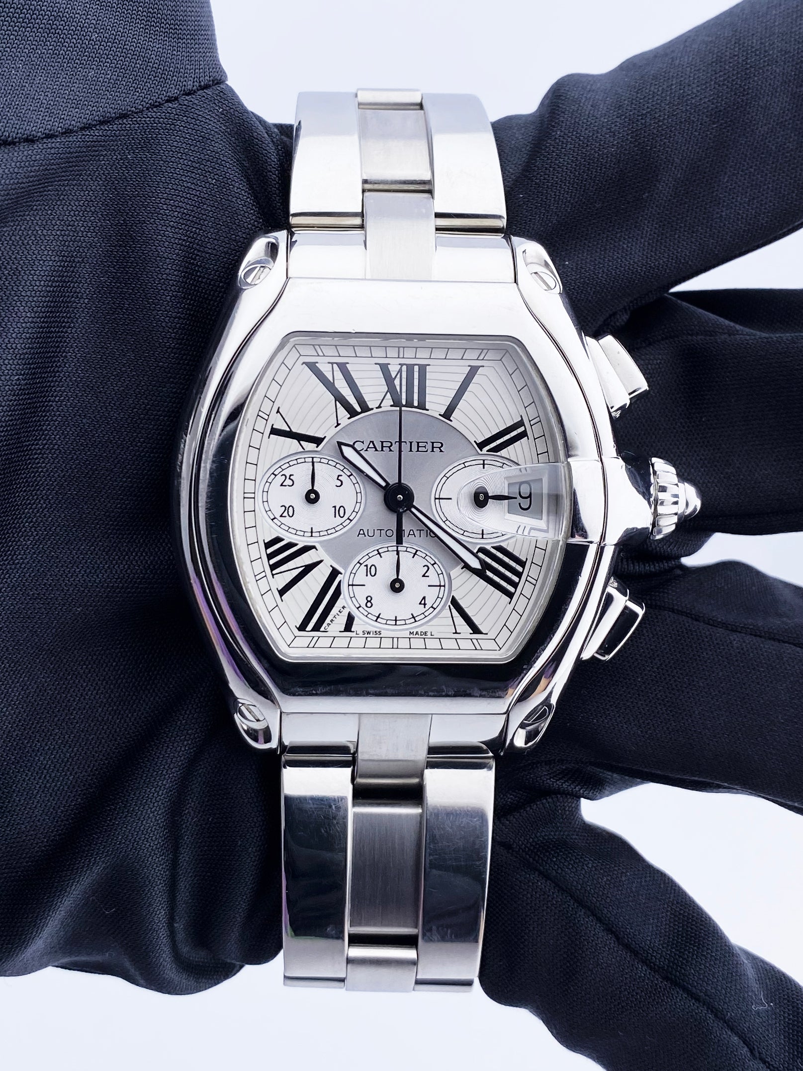 Cartier Roadster XL 2618 Sliver Dial Mens Watch Box Papers – Phigora