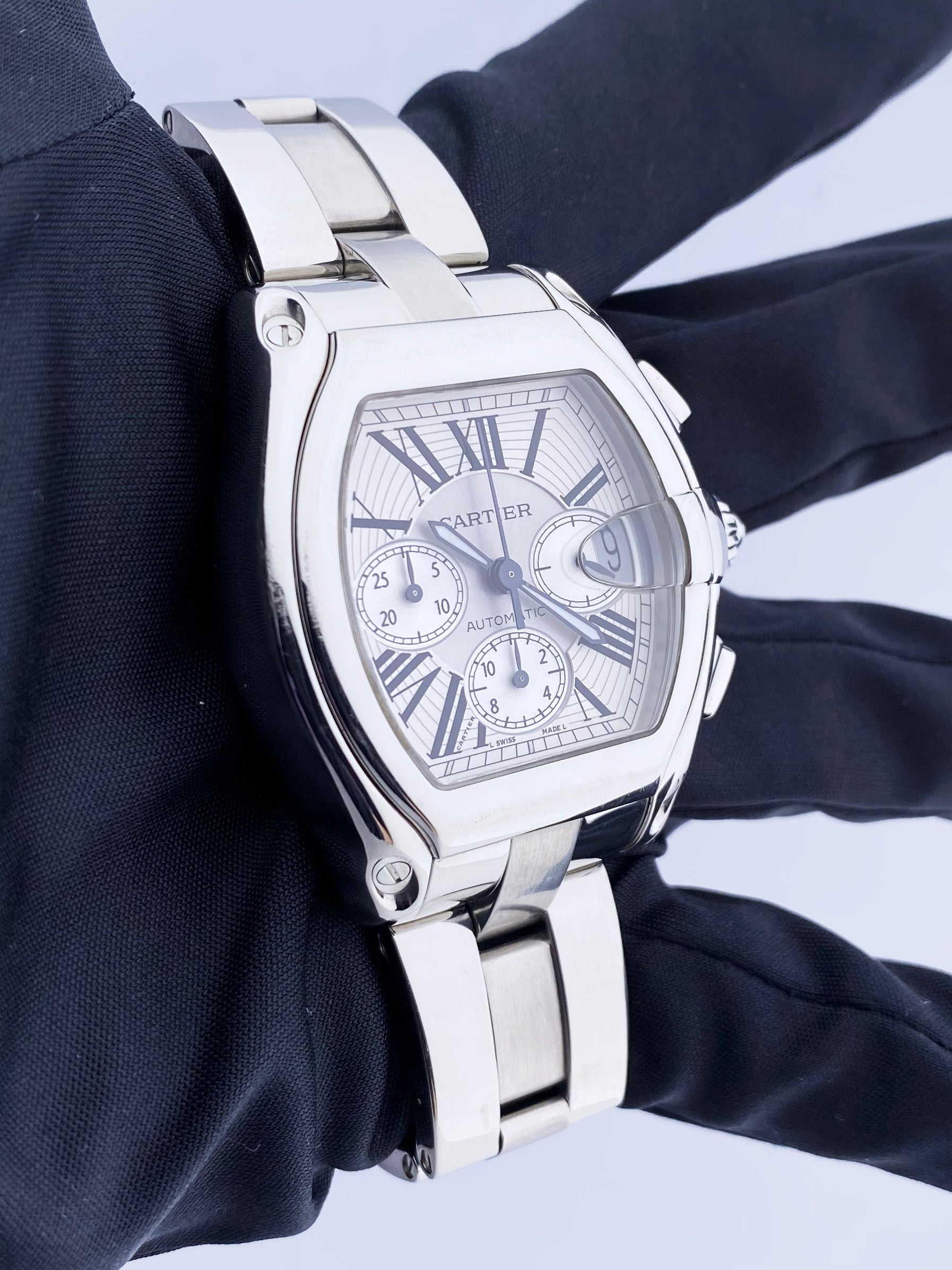 Cartier Roadster XL 2618 Sliver Dial Mens Watch Box Papers – Phigora