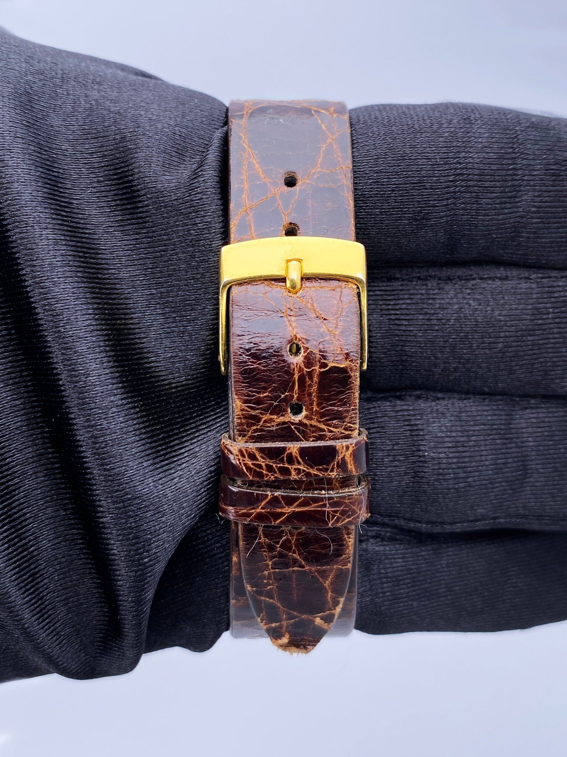 Cartier Tank 13433 Patek Movement Yellow Gold Ladies Watch