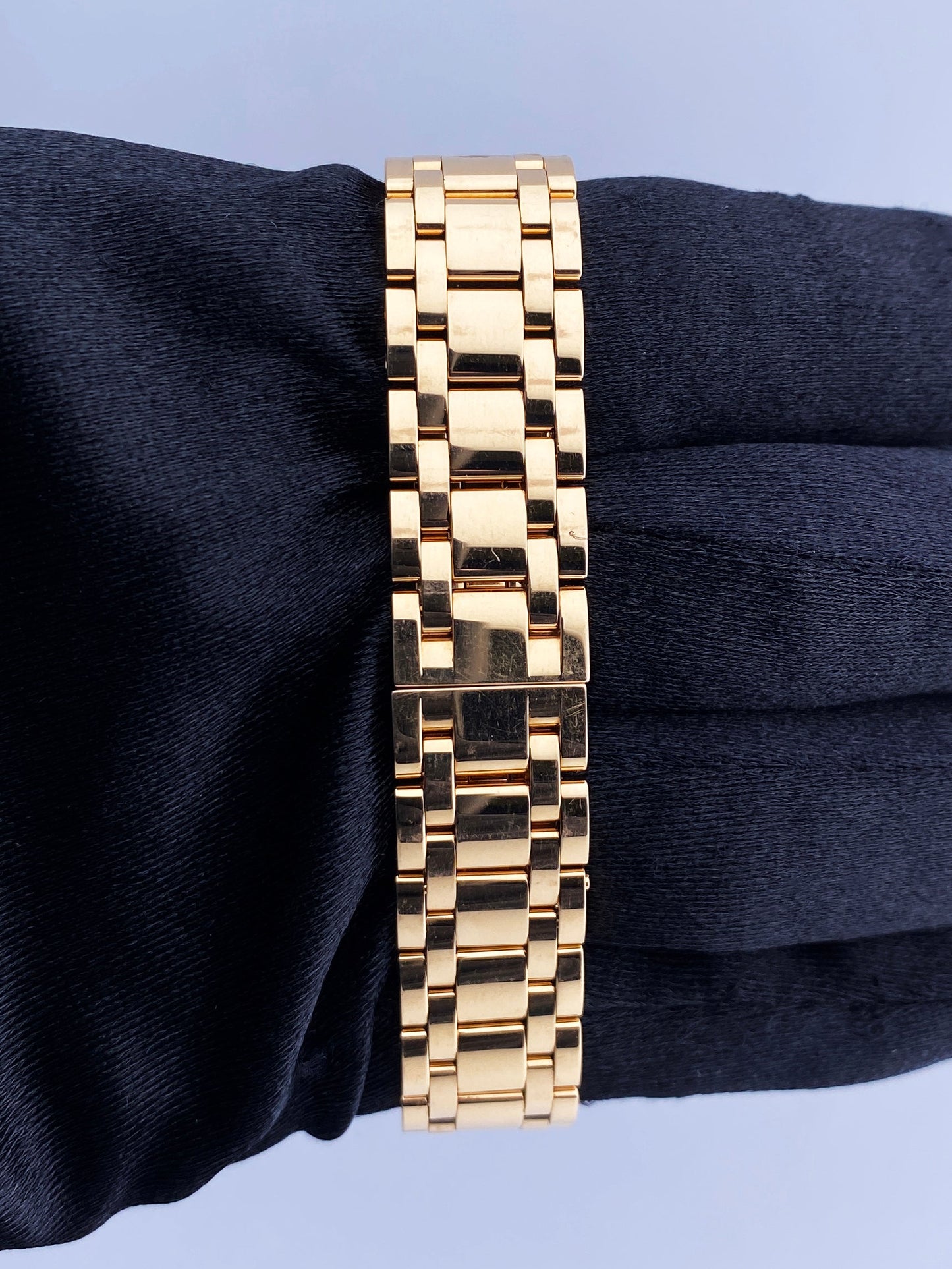 Cartier Tank Americaine WB7079M5 2503 Diamond Ladies Watch Box Papers - Wristwatch