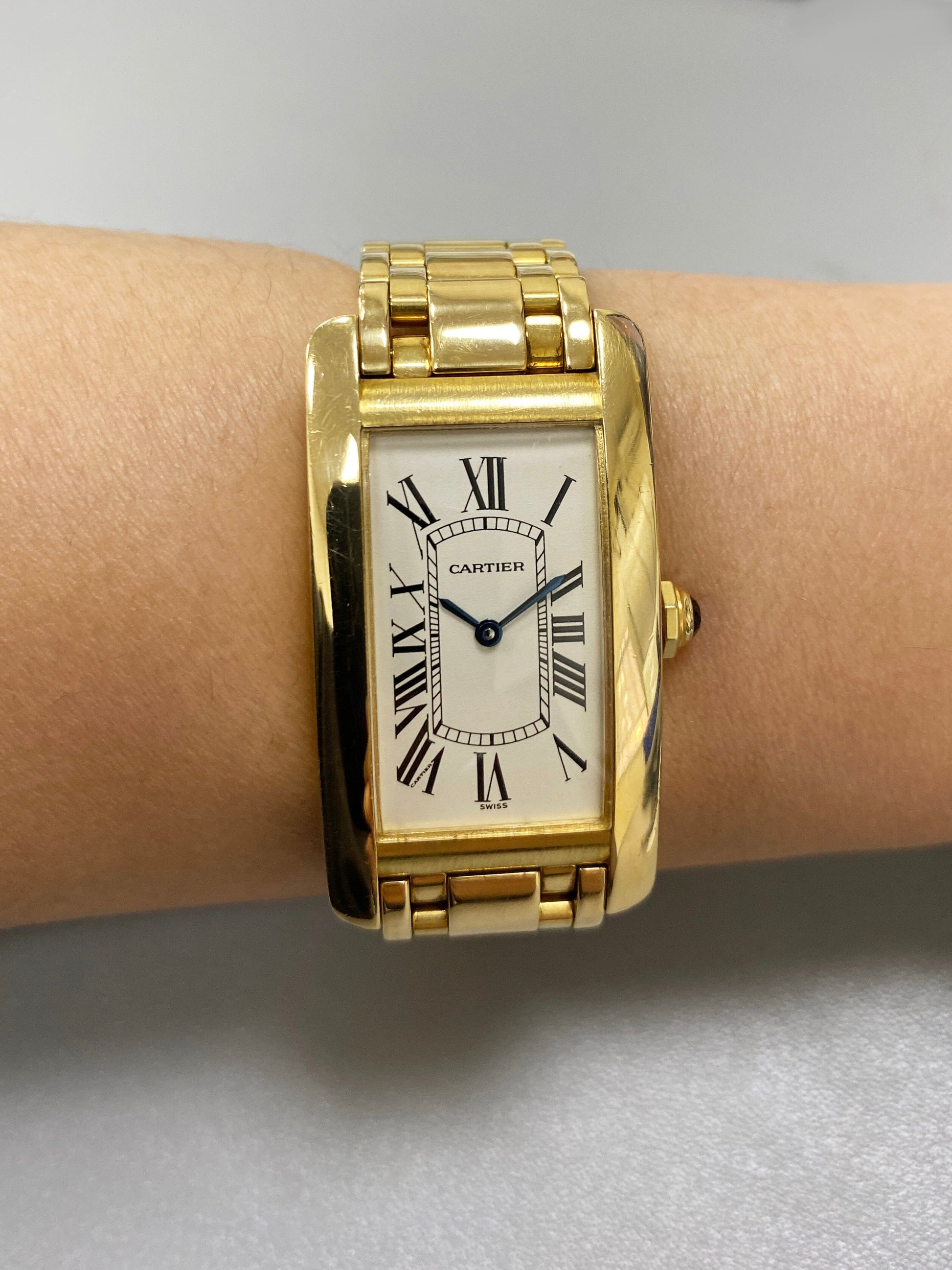 Cartier Tank Americaine W26014K2 Midsize 18K Yellow Gold Watch Box Papers - Wristwatch