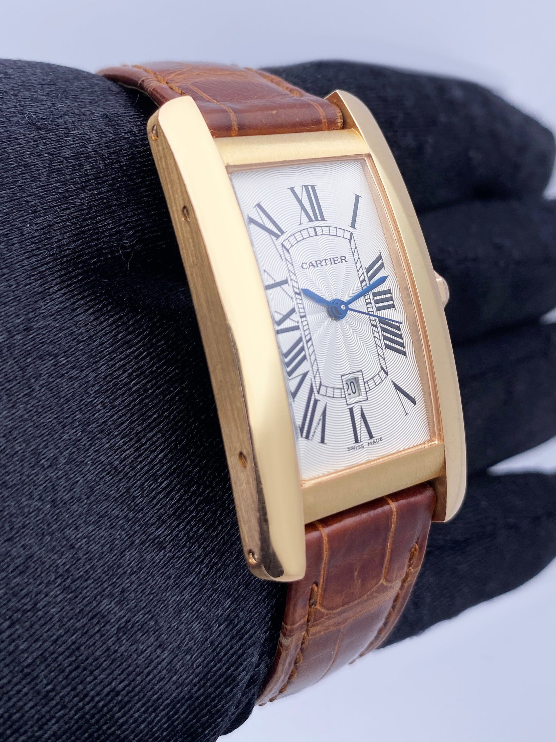 Cartier Tank Americaine W2620030 18K Rose Gold Watch