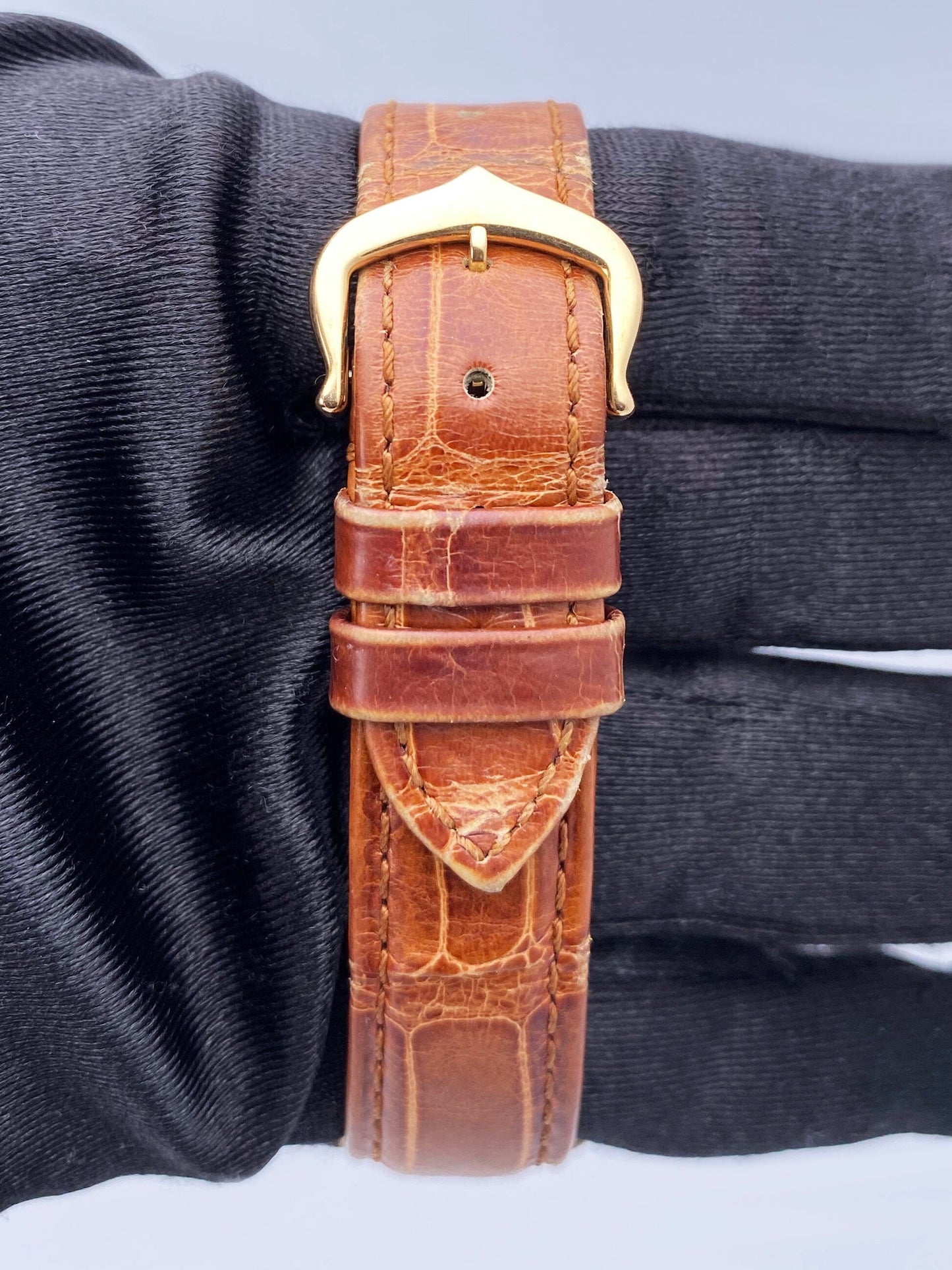Cartier Tank Americaine W2620030 18K Rose Gold Watch - Watches