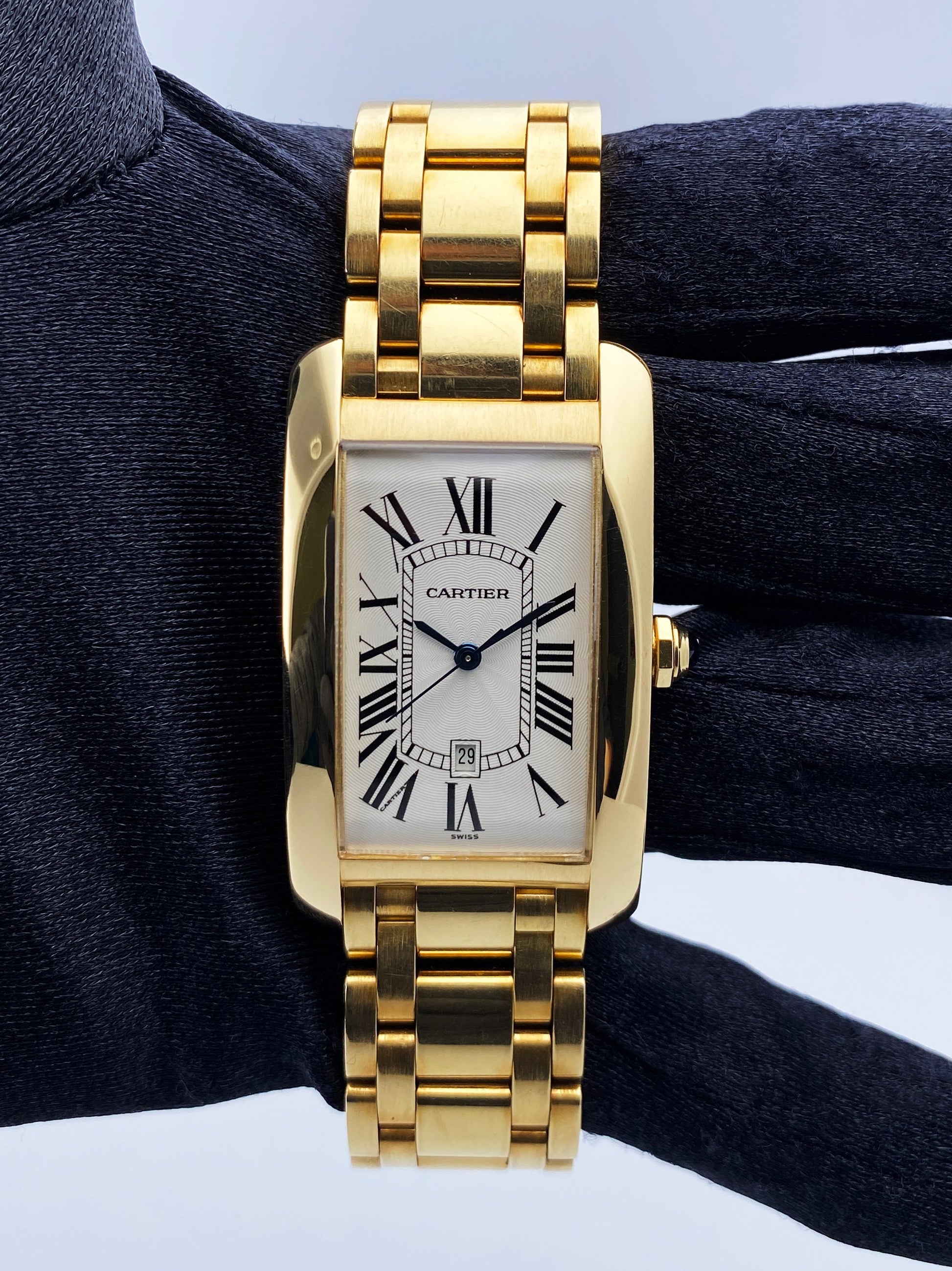 Cartier Tank Americaine XL W2603156 18K Yellow Gold Mens Watch