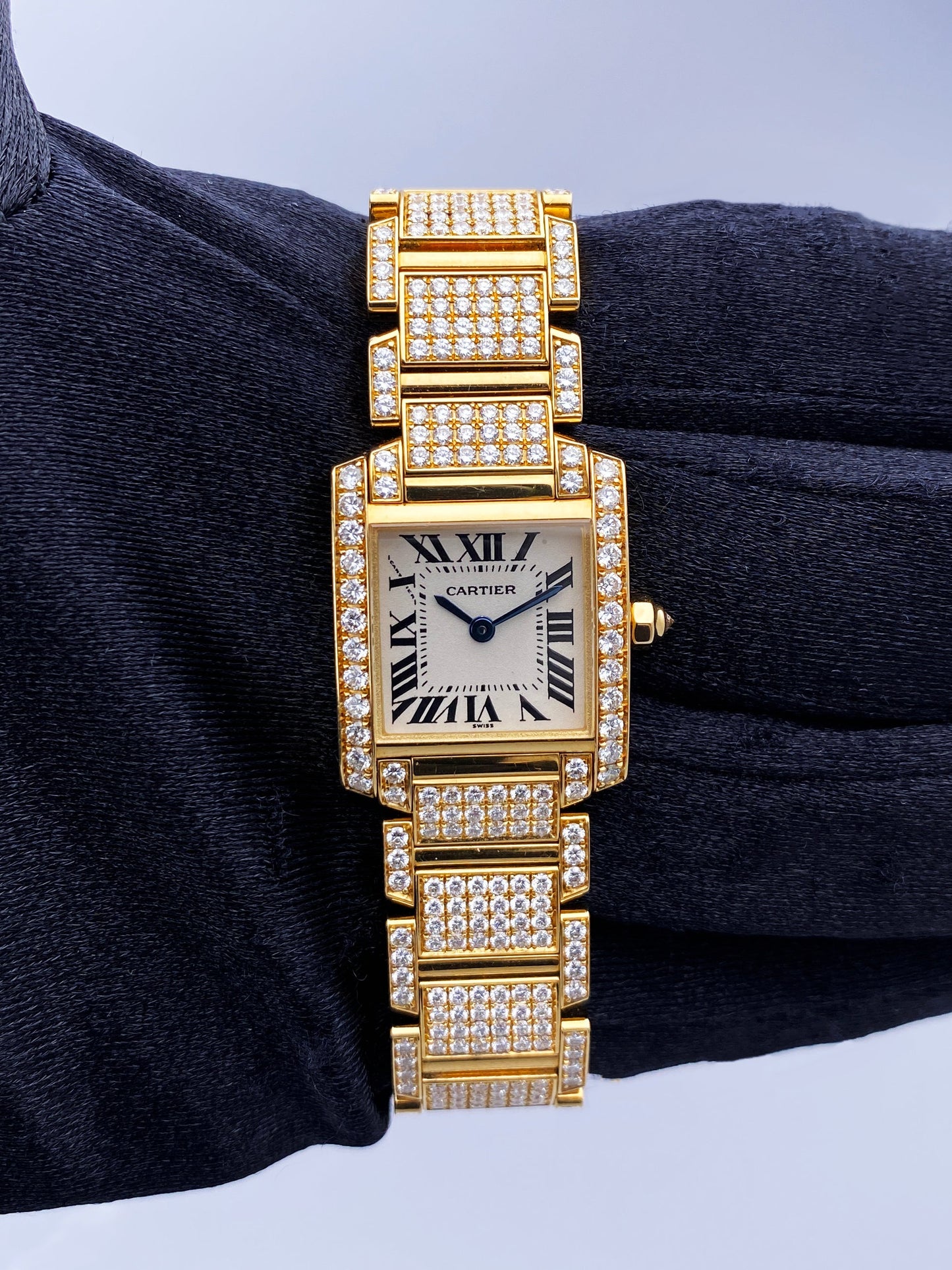Cartier Tank Francaise 2364 Diamond Ladies Watch Box Papers