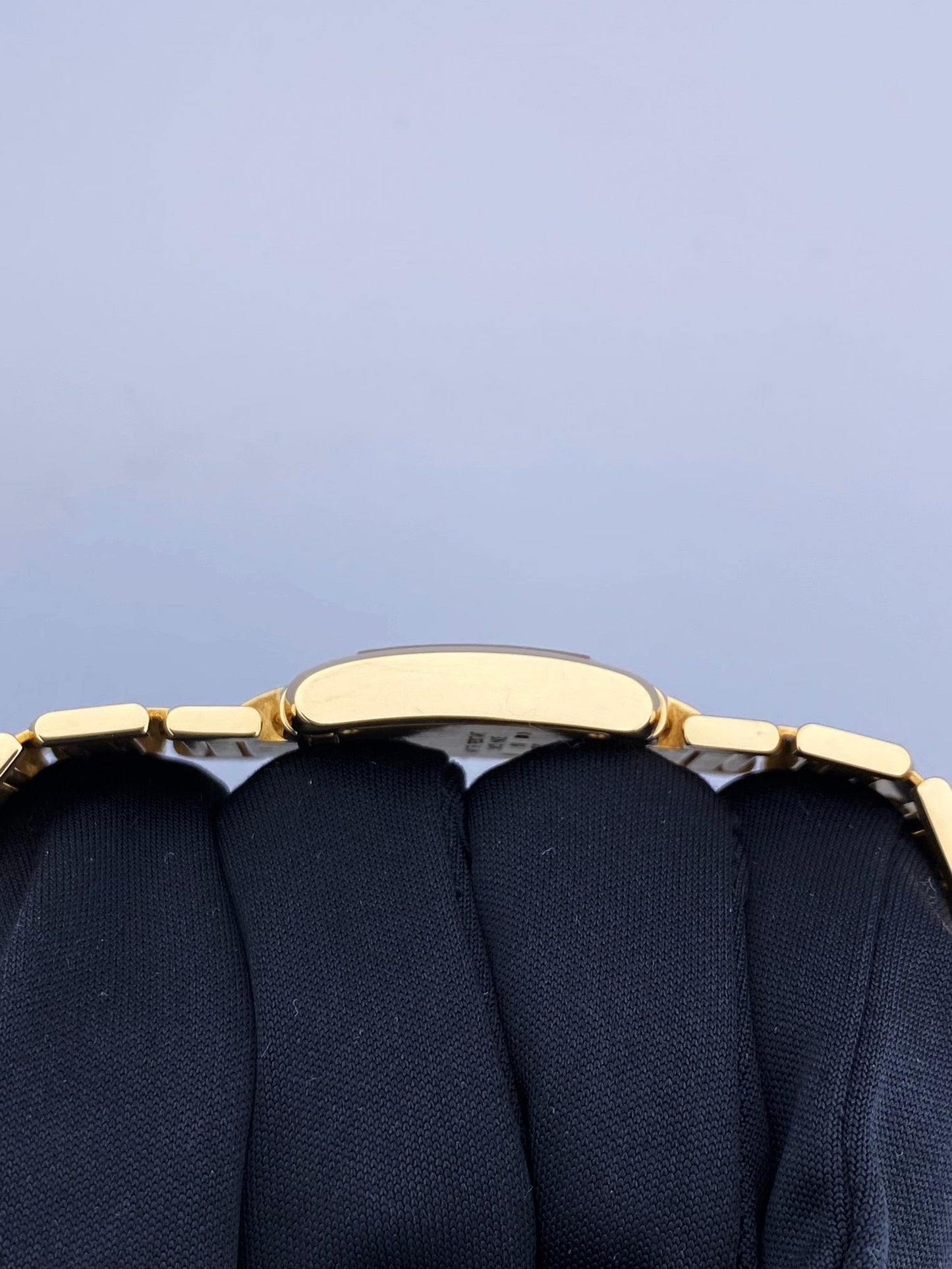 Cartier Tank Francaise 2385 18k Yellow Gold Ladies Watch