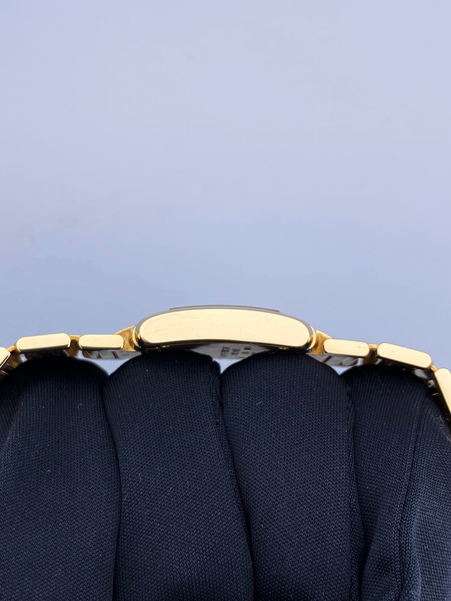 Cartier Tank Francaise 2385 18k Yellow Gold Ladies Watch