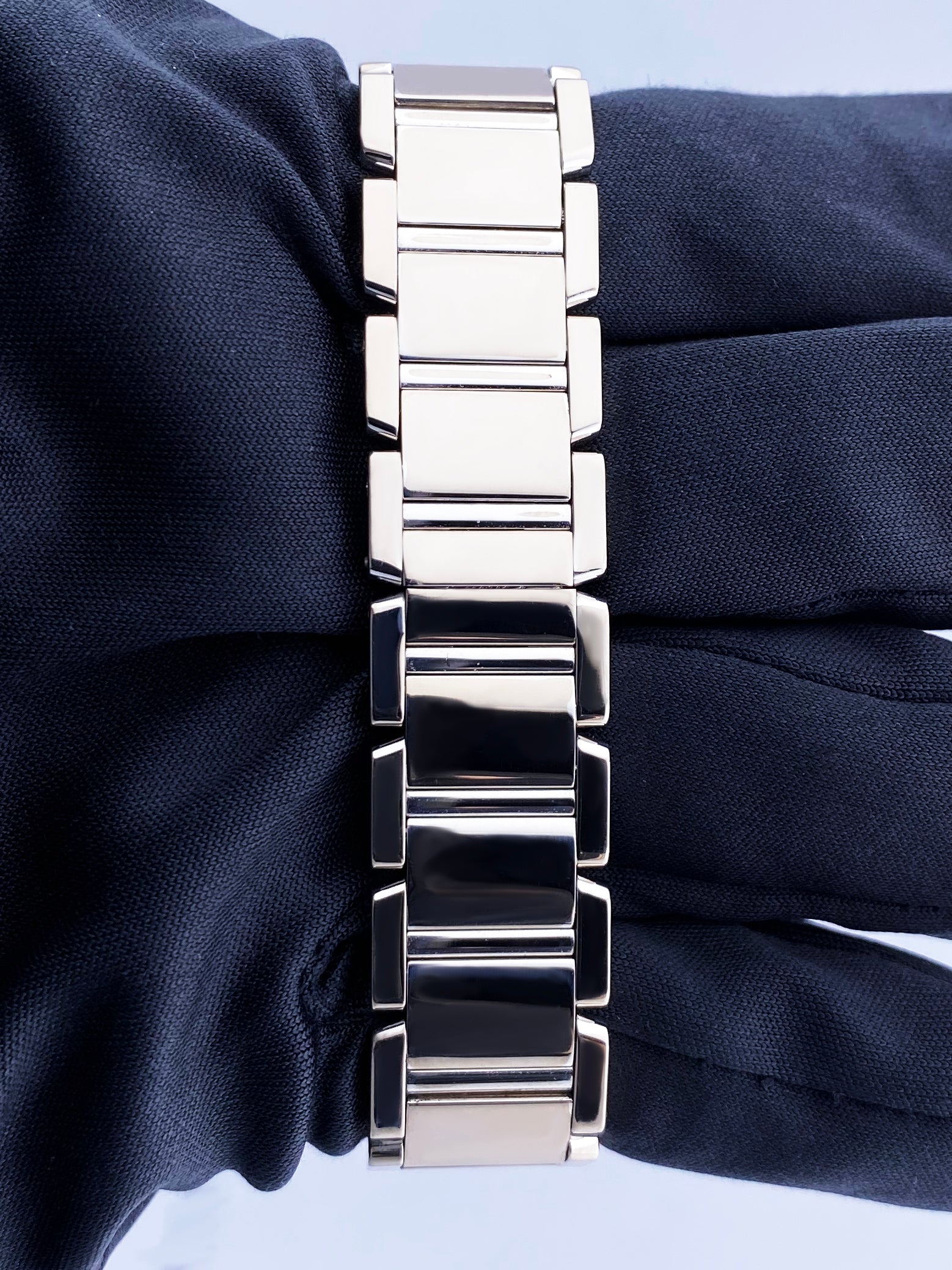 Cartier Tank Francaise 2403 18K White Gold Ladies Watch - Wristwatch