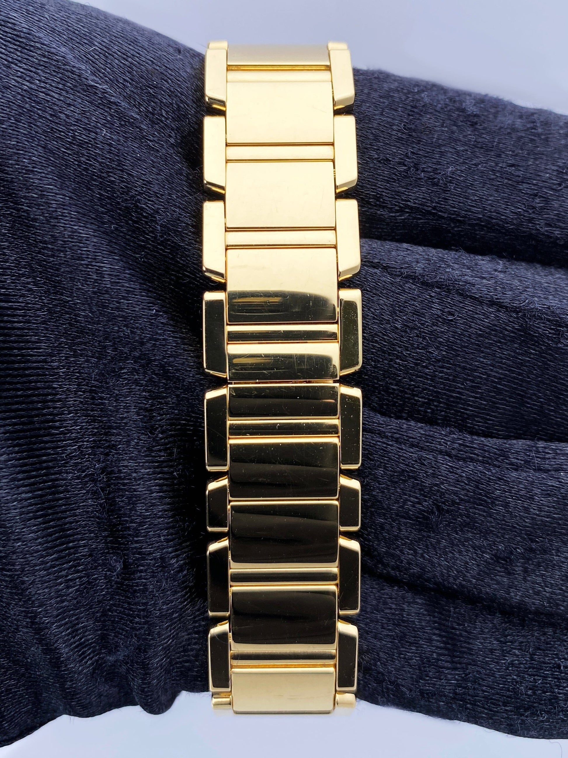Cartier Tank Francaise W50002N2 Yellow Gold Ladies Watch - Wristwatch