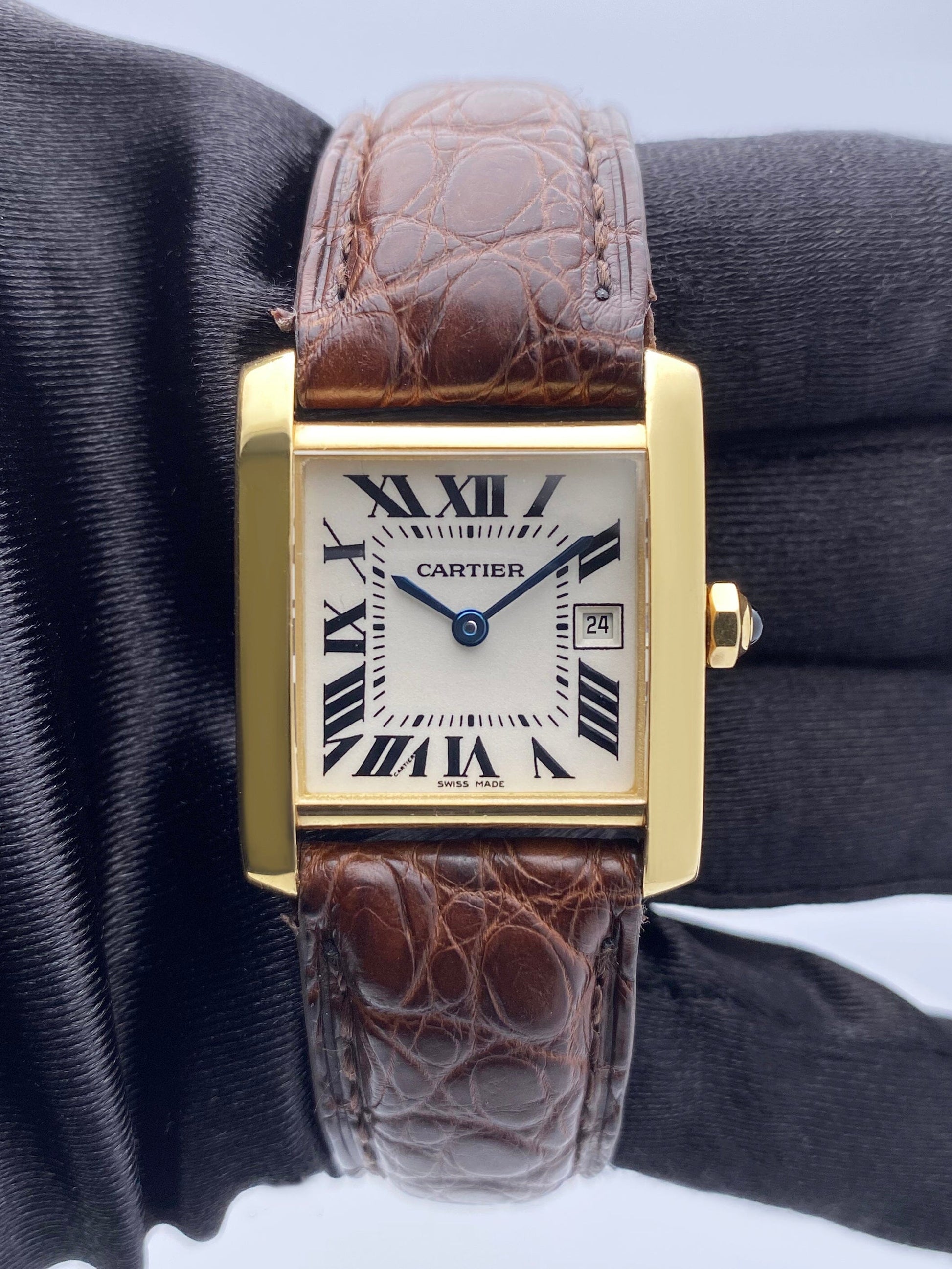 Cartier Tank Francaise W5001456 18K Yellow Gold Ladies Watch - Watches