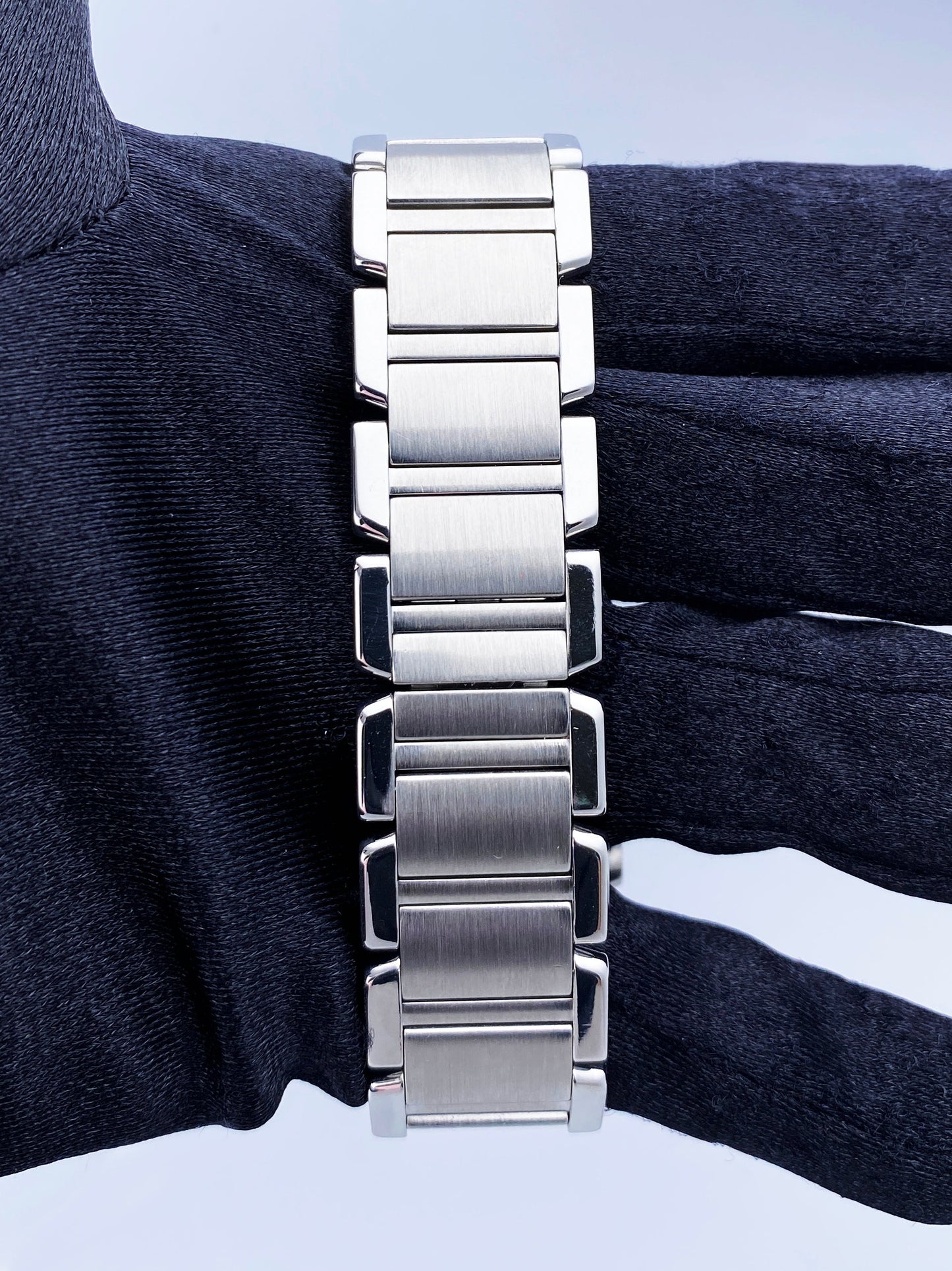 Cartier Tank Francaise W51002Q3 Stainless Steel Mens Watch