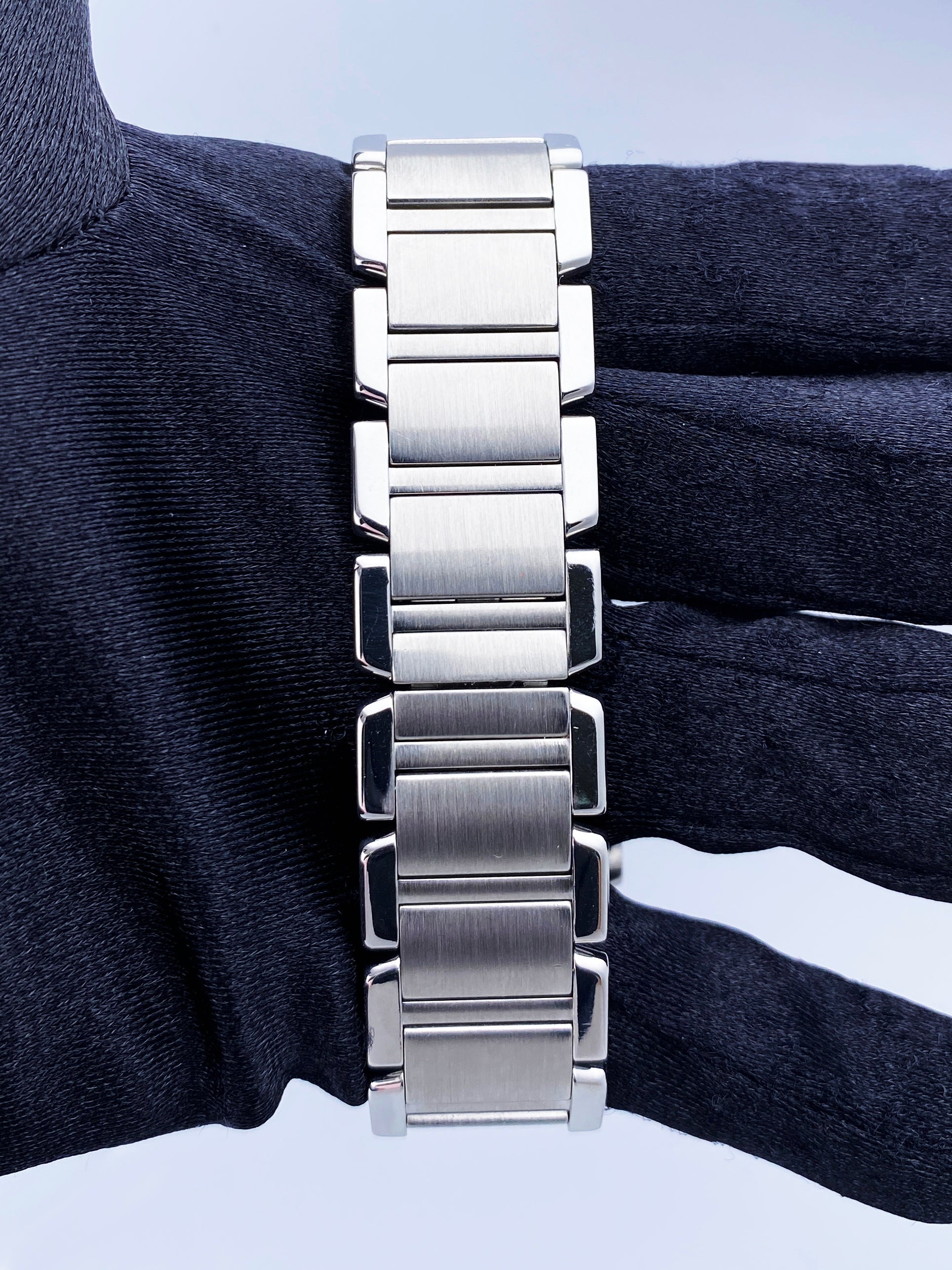 Cartier Tank Francaise W51002Q3 Stainless Steel Mens Watch