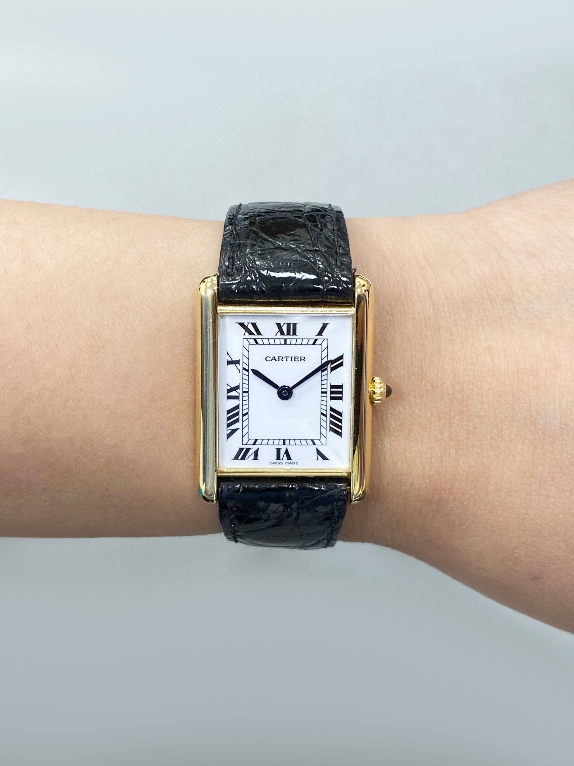 Cartier Tank Louis 83717753 18K Yellow Gold Ladies Watch - Wristwatch