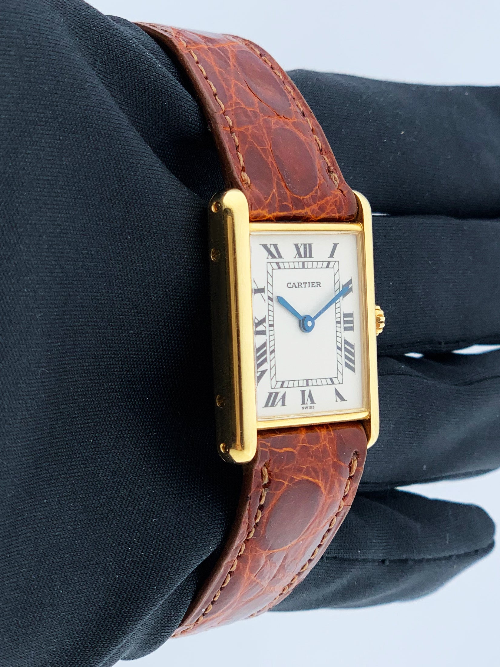 Cartier Tank Louis 8810 18K Yellow Gold Ladies Watch - Wristwatch